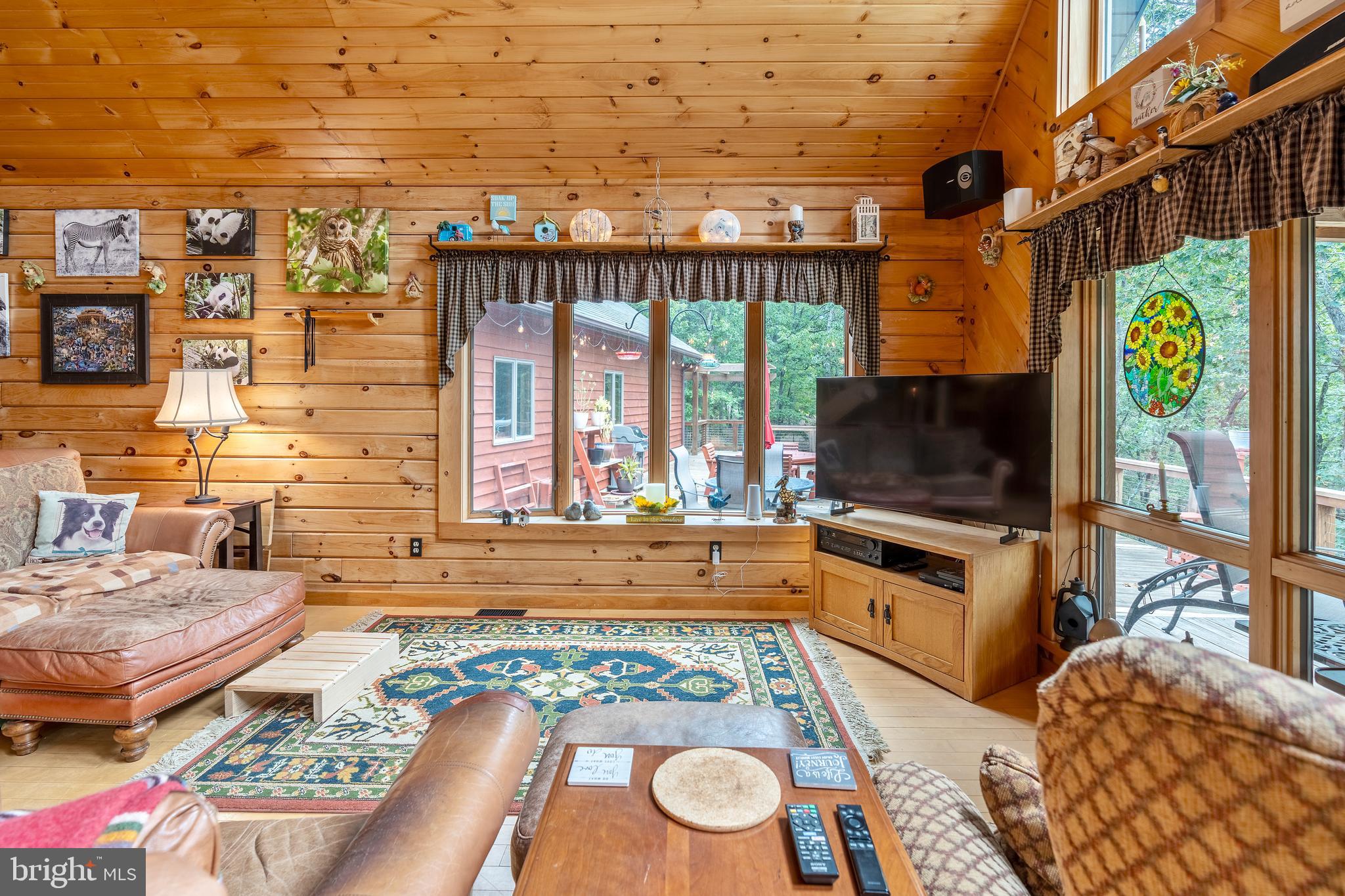 WHITETAIL RIDGE - Residential