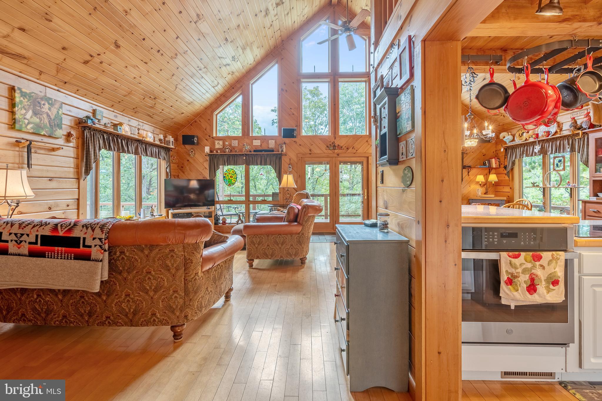 WHITETAIL RIDGE - Residential