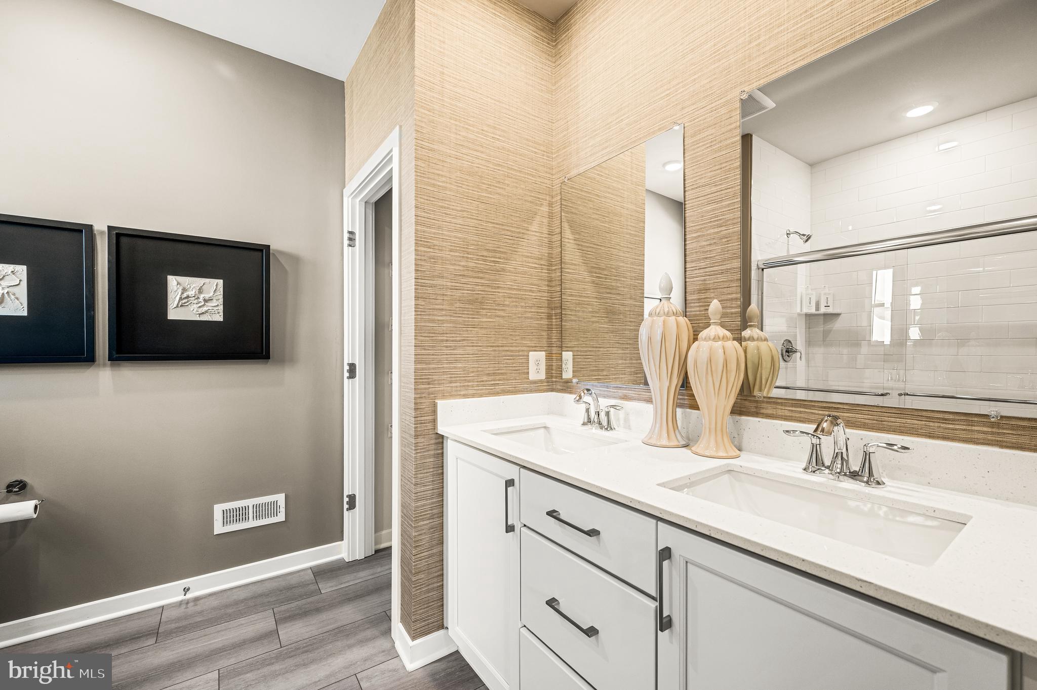 NOBLES POND - Residential