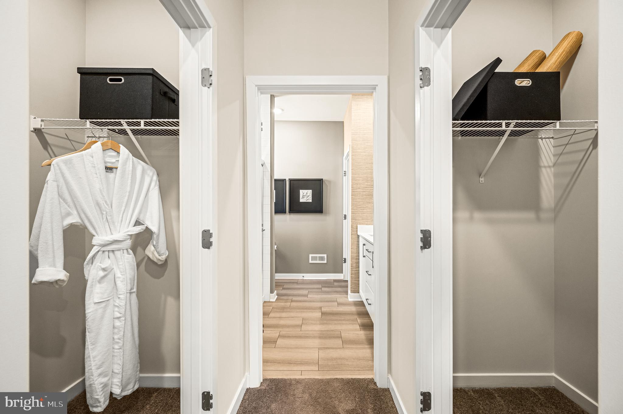 NOBLES POND - Residential