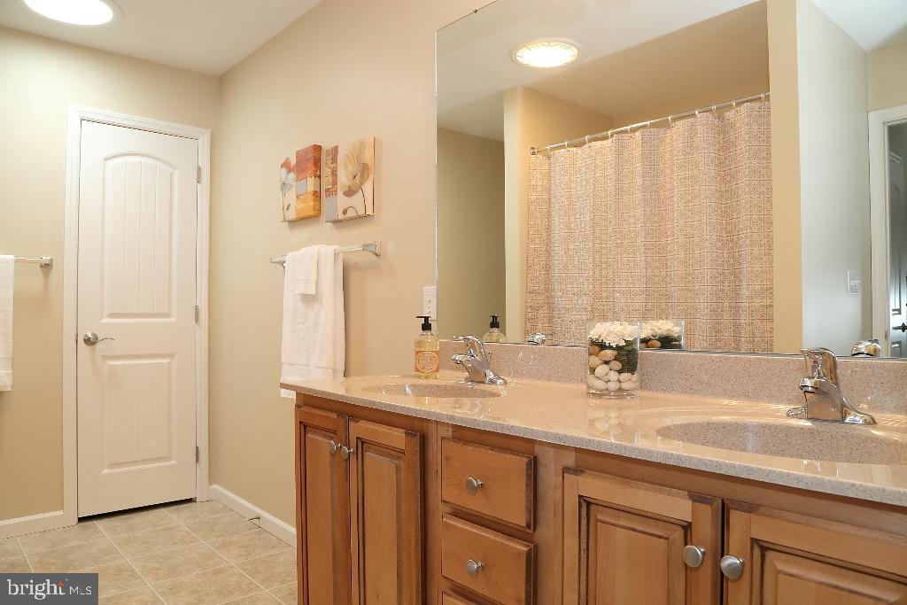 PARK RIDGE CROSSING - Residential