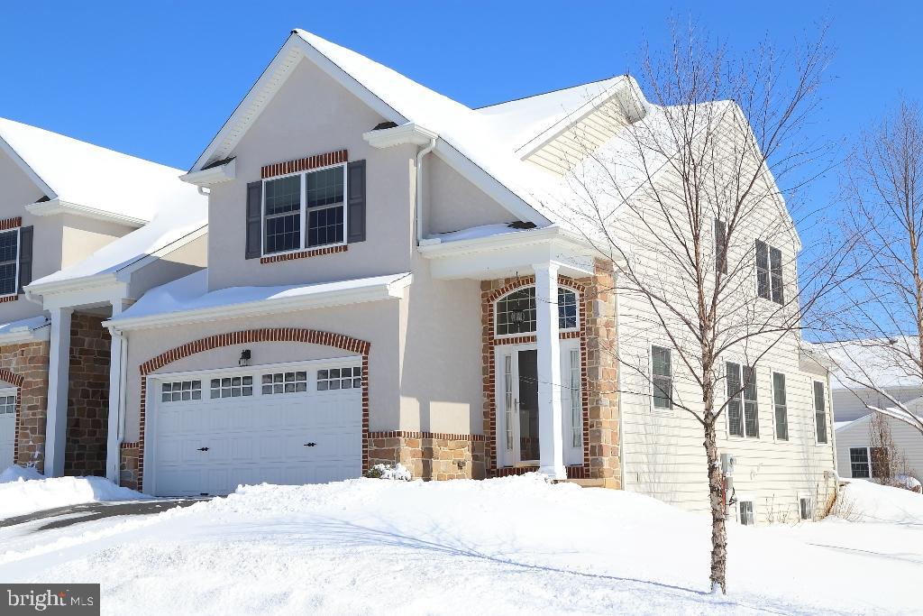 PARK RIDGE CROSSING - Residential