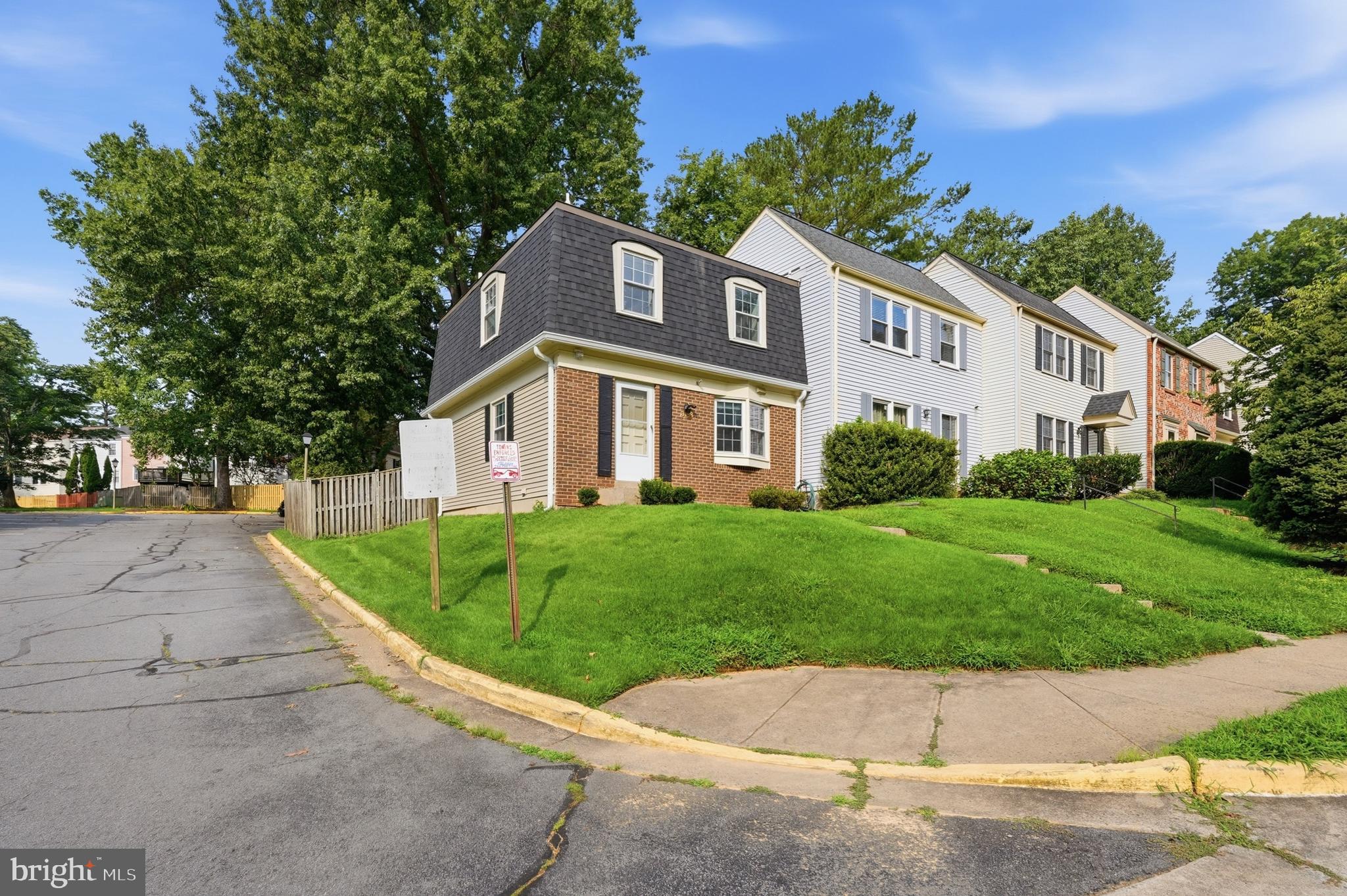 3158 ELLENWOOD DRIVE
