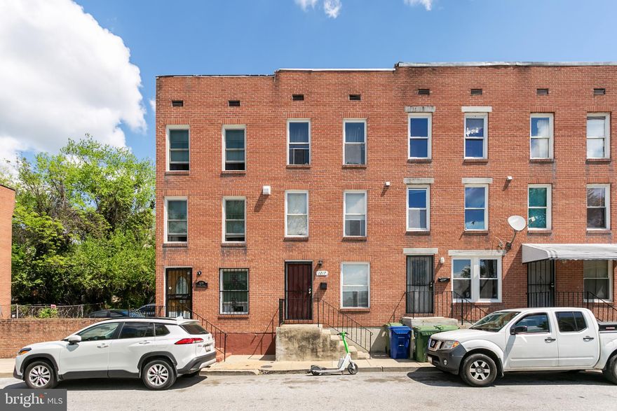 Now is your chance to secure a remodeled, turnkey, occupied rental property with an impressive 7+ YEAR TENANCY, $1,516 monthly rent paid entirely by a subsidized program (that’s $18,192 annually), and outstanding future flip potential with recent sales supporting a $240K ARV. This home spans four levels and showcases thoughtful updates throughout, including LVP flooring, updated kitchen, upgraded appliances, modern light fixtures, and remodeled bathrooms. A rear deck, private fenced rear yard, and sports courts directly across the street further its desirability. The resident has lived in this home since 4/16/2019. The lease renews on a year-to-year basis and is currently in place until 4/30/2027; the resident would like to stay. The home is in compliance with its housing inspections, has an active rental license, lead free lead certificate, and a written lease holding the resident responsible for maintaining the gas and electric bill in her name. The lease also requires the resident to handle lawn care, snow and trash removal, light bulb replacement, accidental lockouts, and any repair, extermination, or citation costs resulting directly from the actions of the resident. The landlord pays water. Interested in a potential future flip? This home could achieve a sales price of $240K! See 900 Argyle Ave – similar size, also 4 bedrooms, had a finished basement, and sold for $240K on 12/31/2025. 2025 50-gallon Rheem electric water heater. Don’t let this one get away; schedule a showing today!