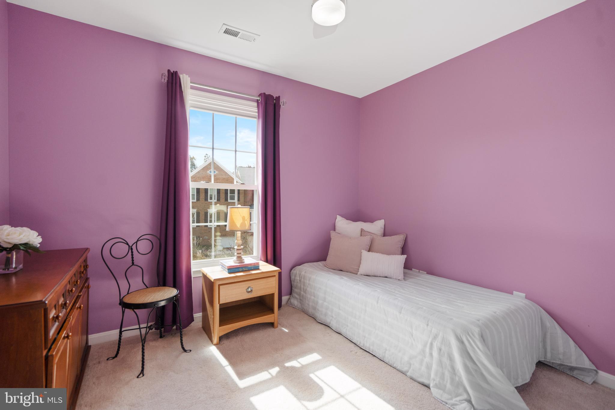 ASHBURN FARM - Residential