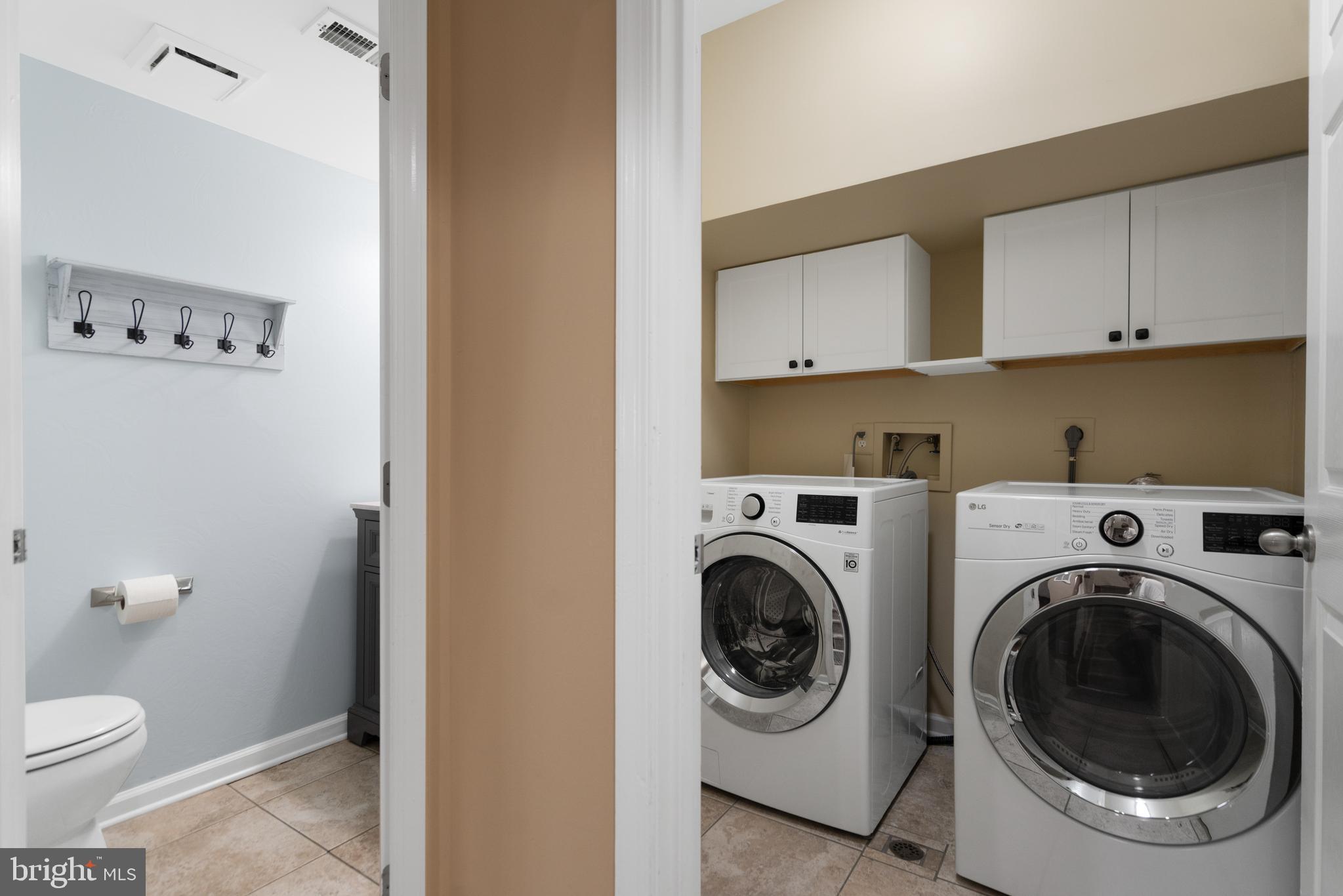 ASHBURN FARM - Residential