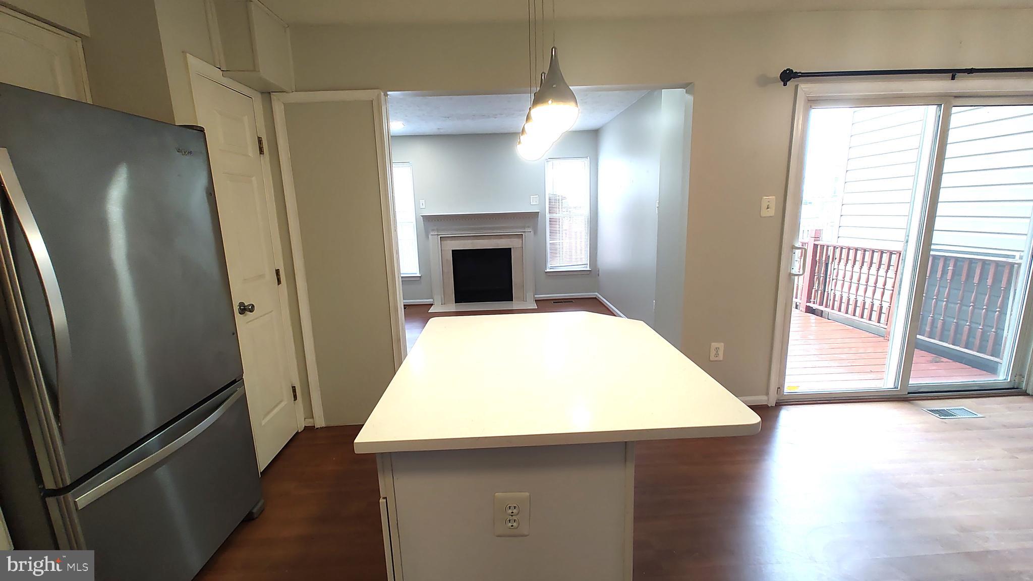 EATON SQUARE - Residential Lease