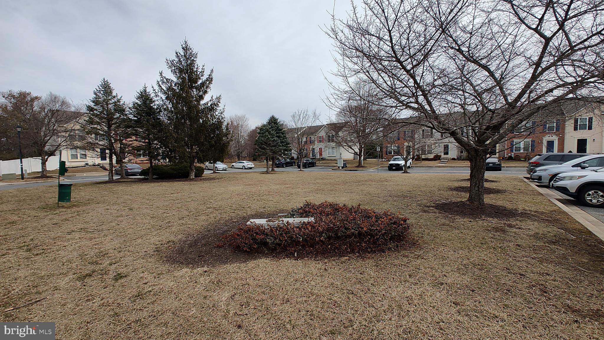 EATON SQUARE - Residential Lease