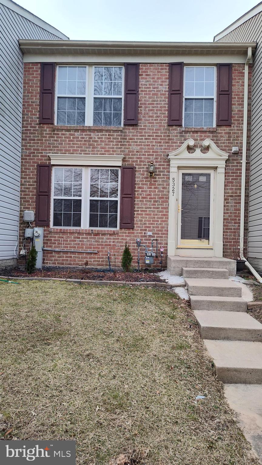 EATON SQUARE - Residential Lease