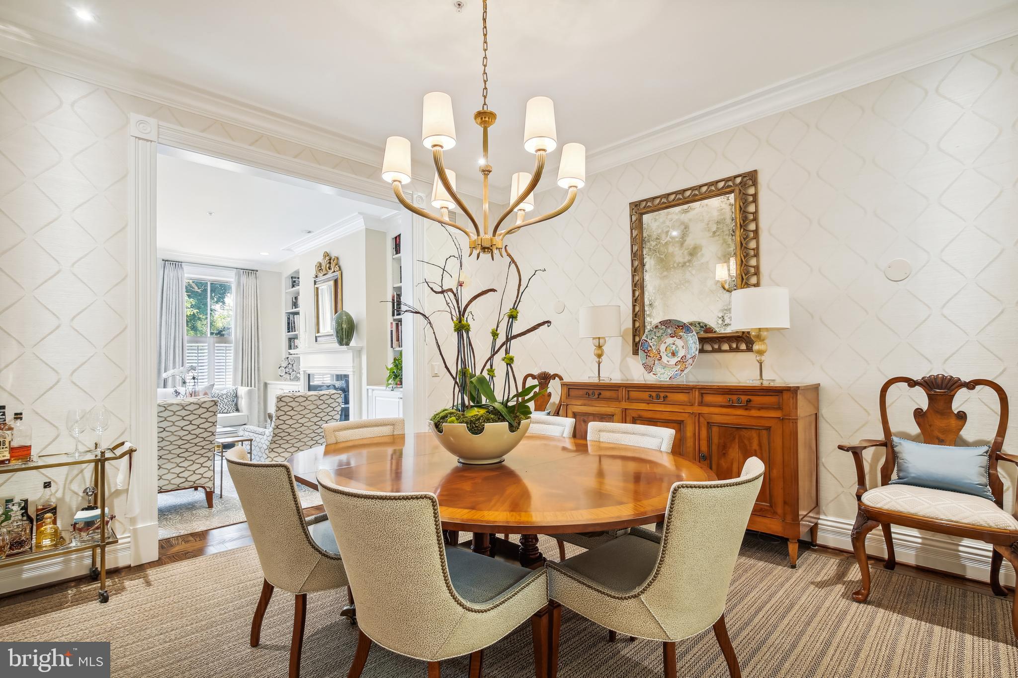 CHURCH SQUARE - Residential