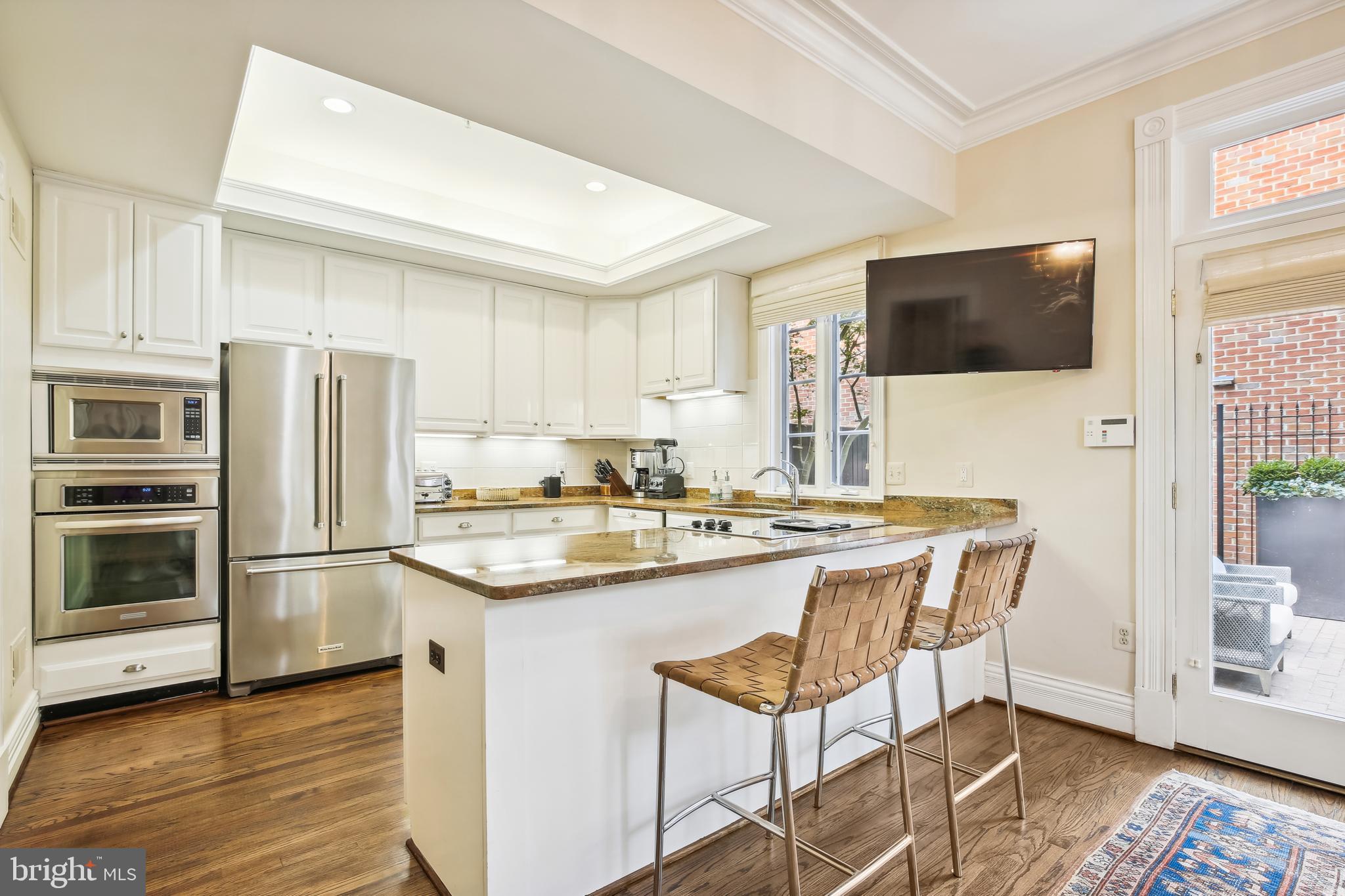 CHURCH SQUARE - Residential