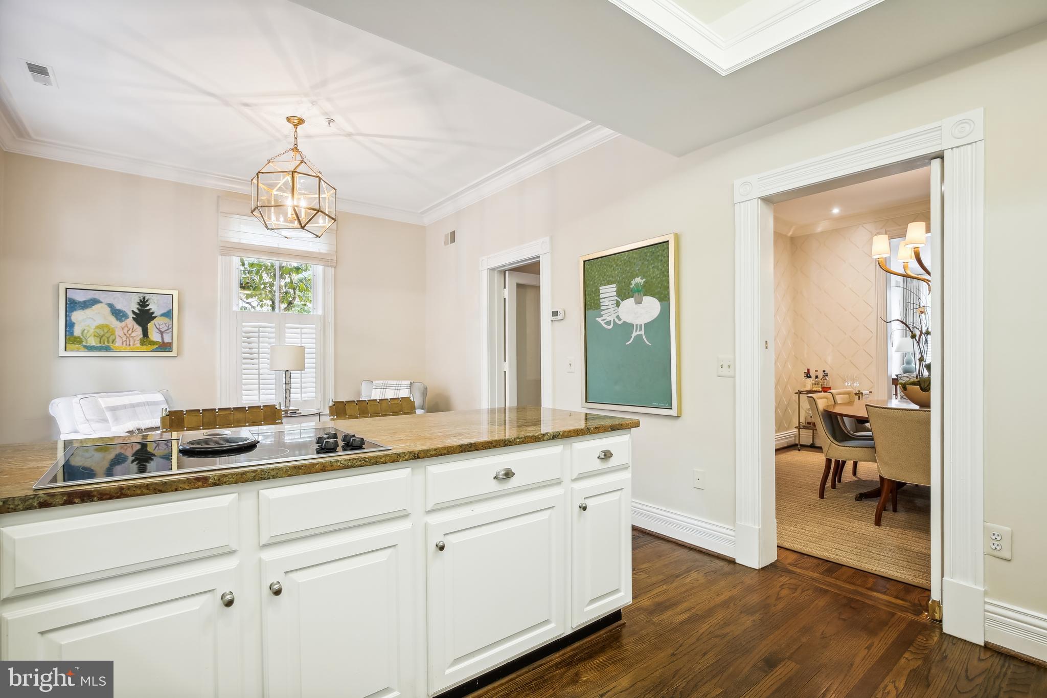 CHURCH SQUARE - Residential