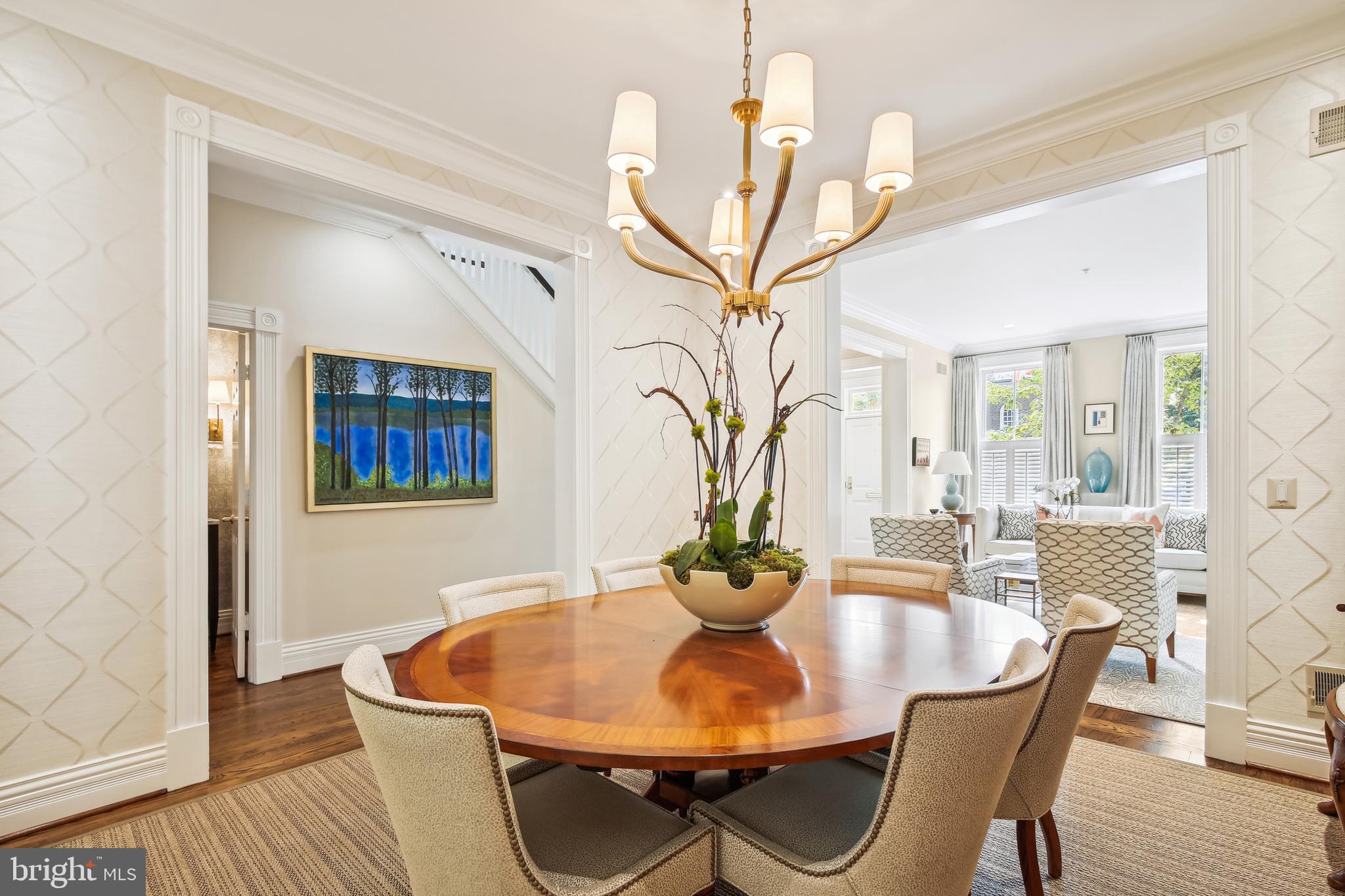 CHURCH SQUARE - Residential