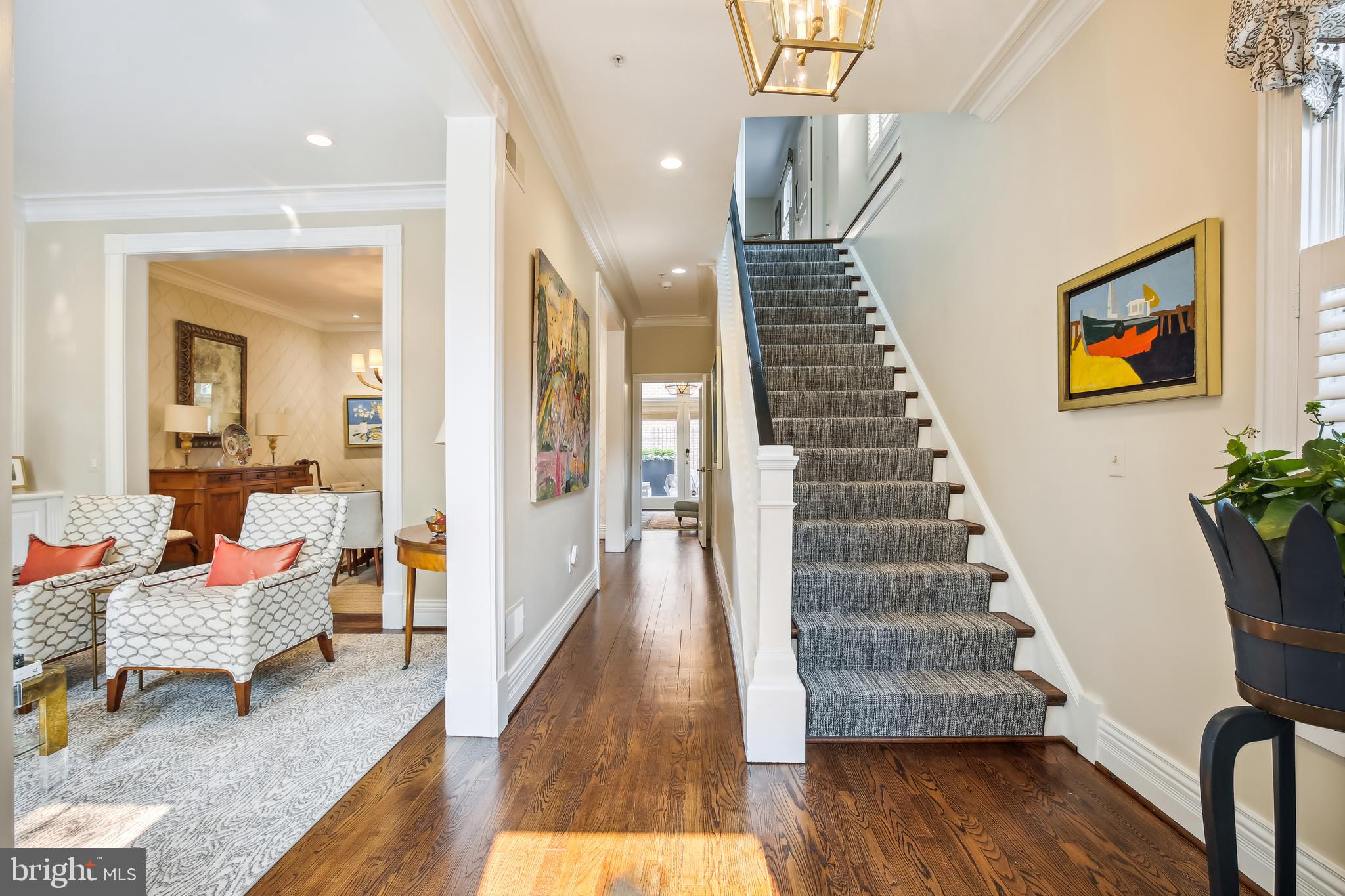 CHURCH SQUARE - Residential