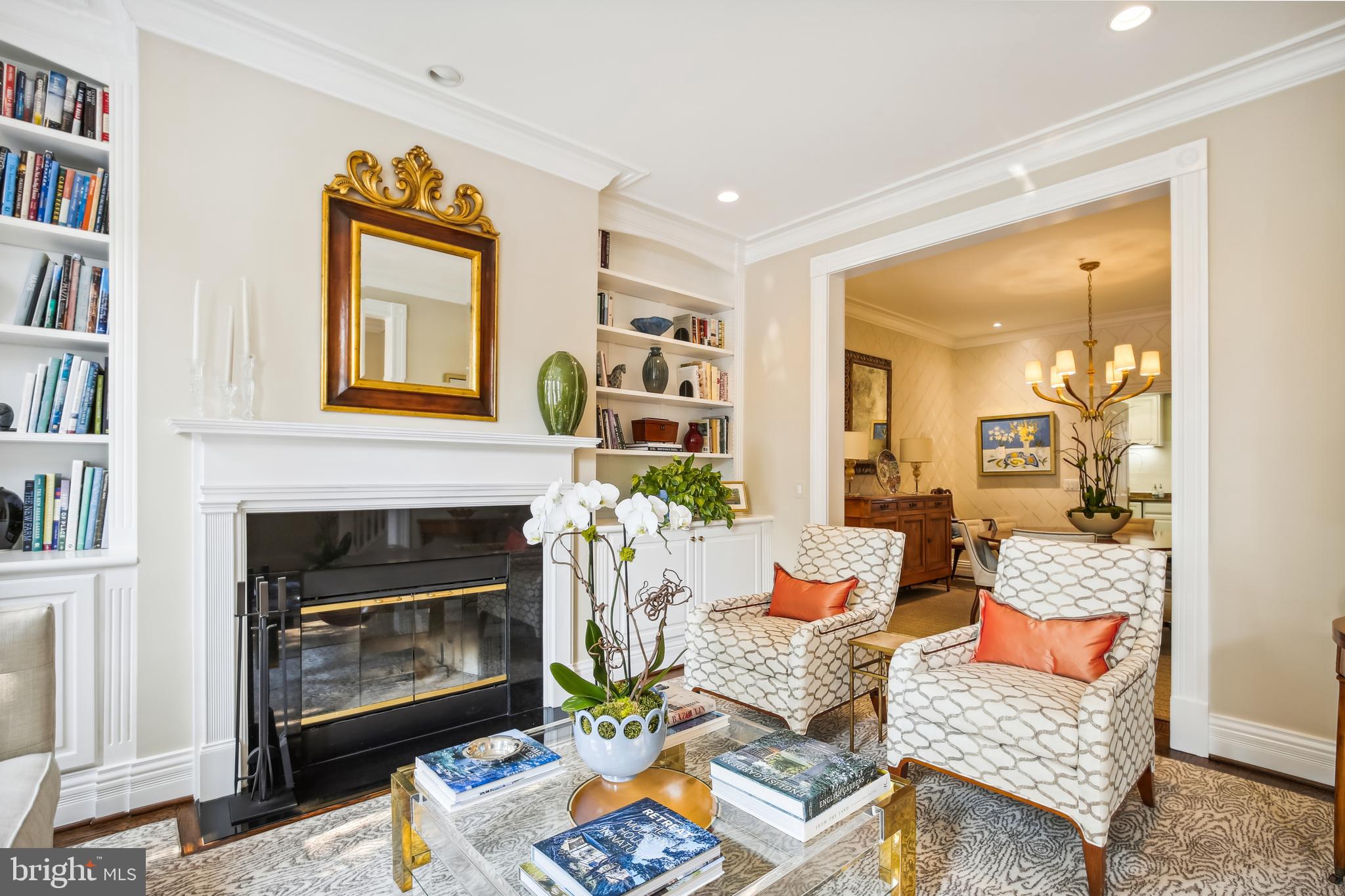 CHURCH SQUARE - Residential