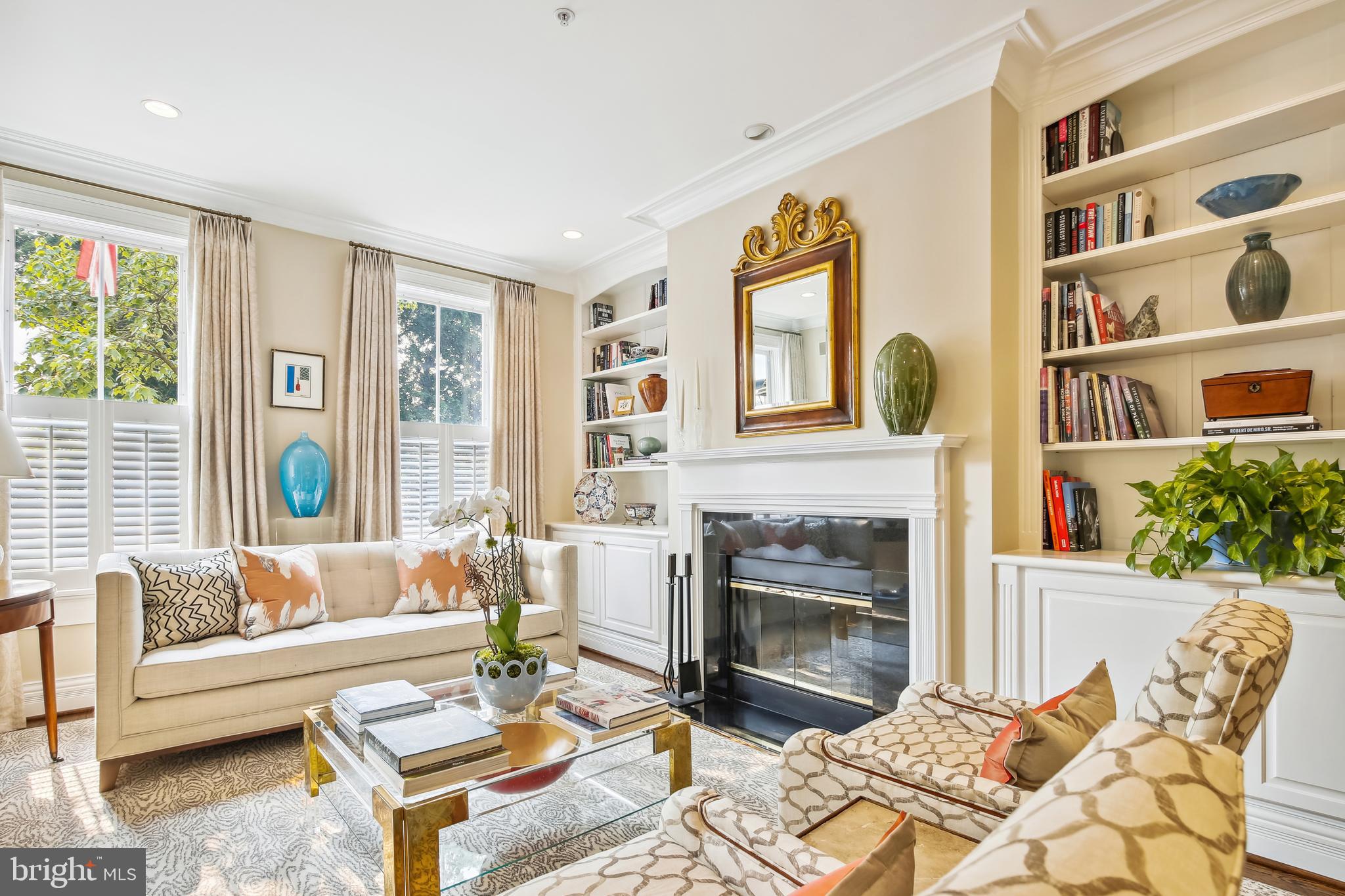 CHURCH SQUARE - Residential