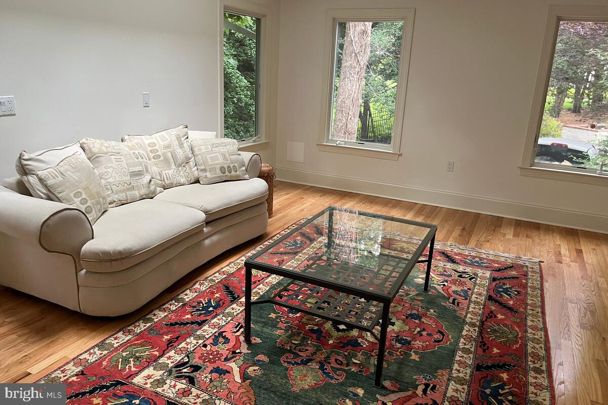 BYWATER ESTATES - Residential