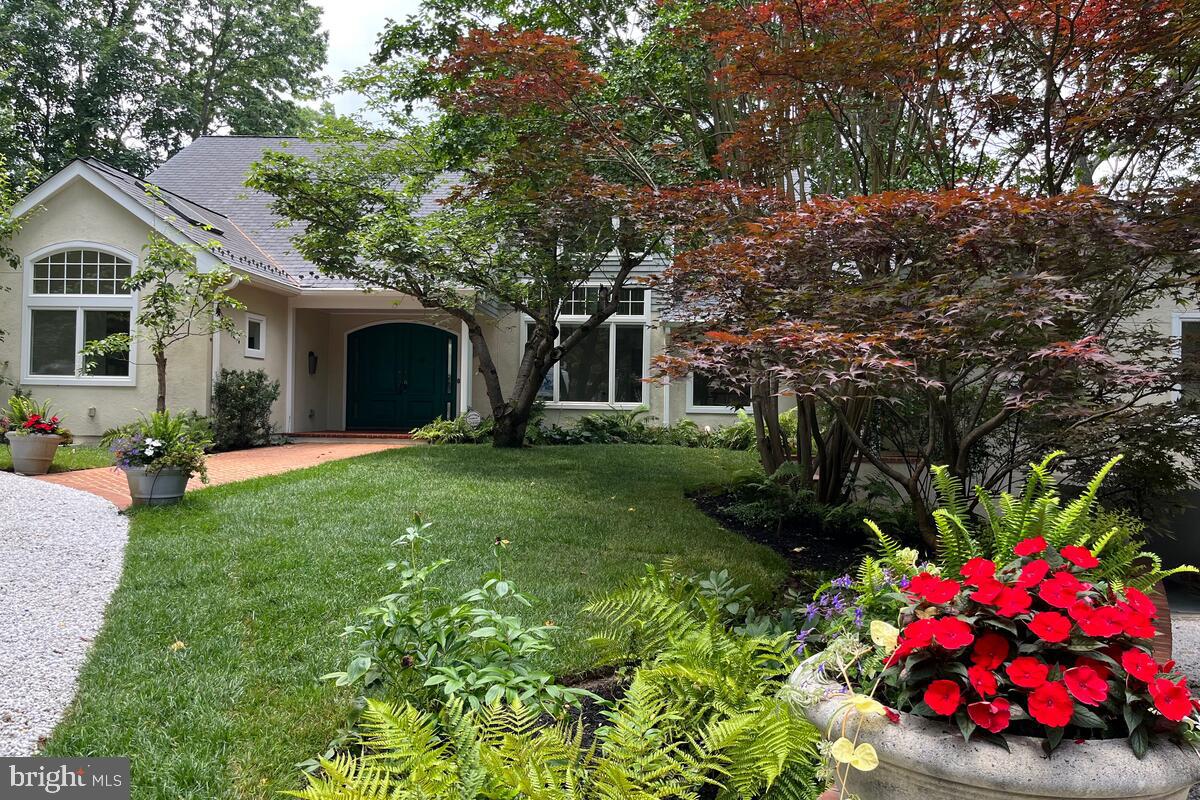 BYWATER ESTATES - Residential