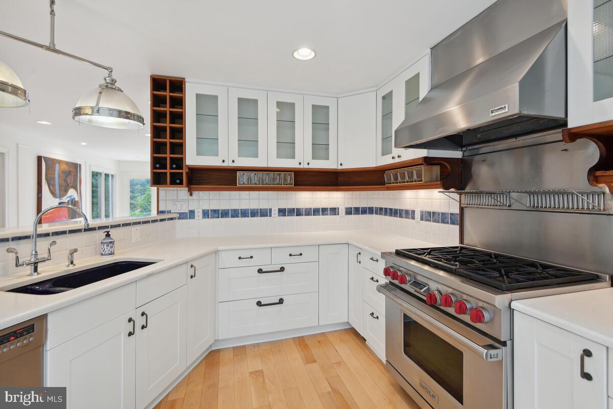 BYWATER ESTATES - Residential