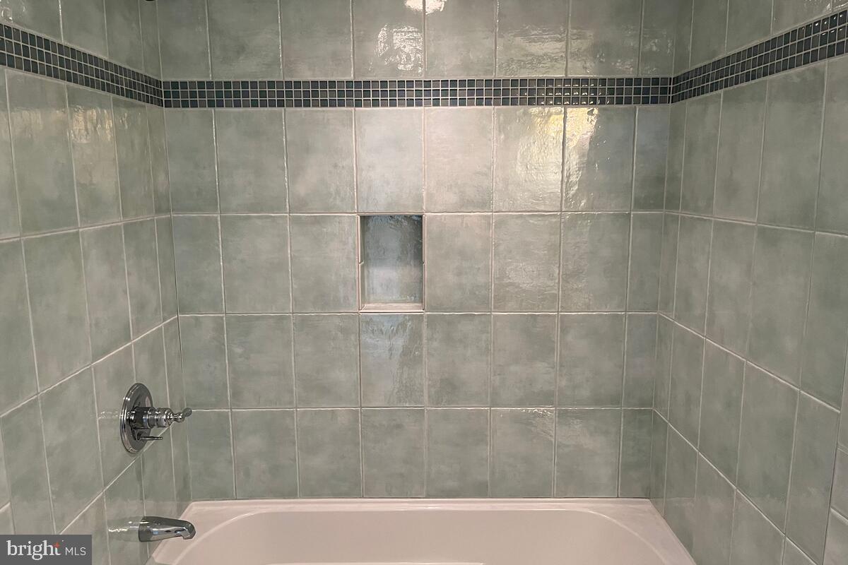 BYWATER ESTATES - Residential