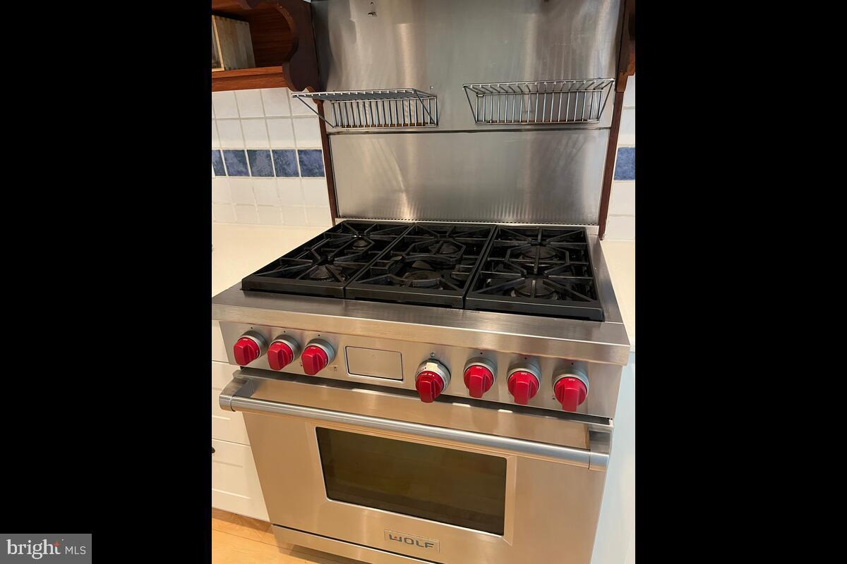 BYWATER ESTATES - Residential