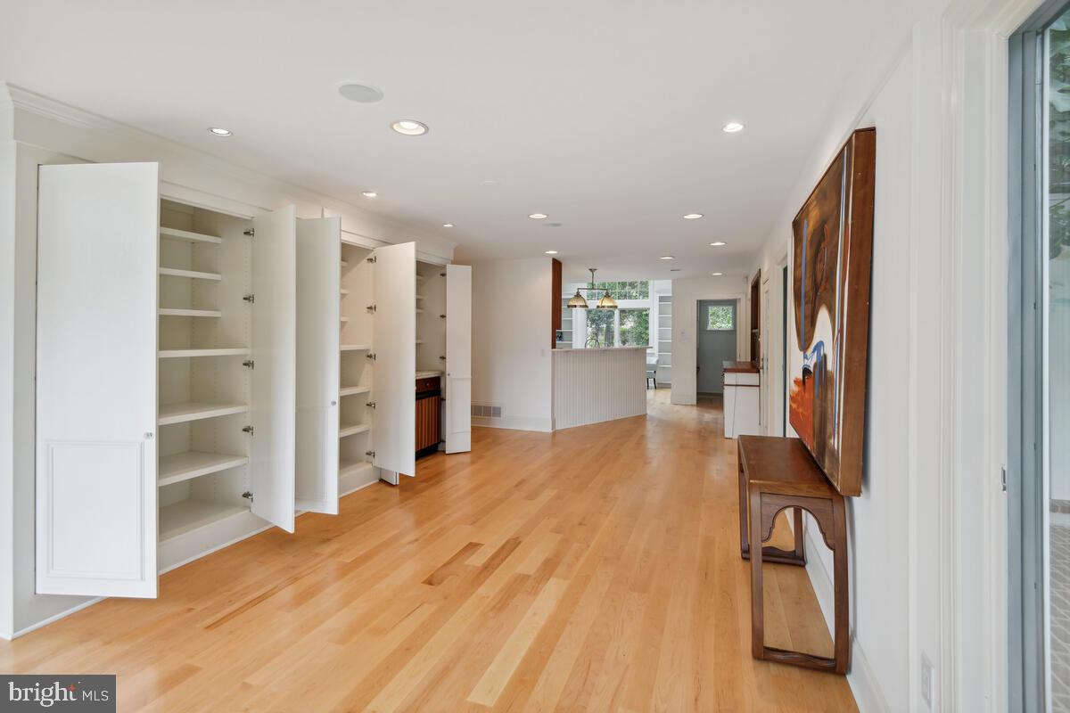 BYWATER ESTATES - Residential