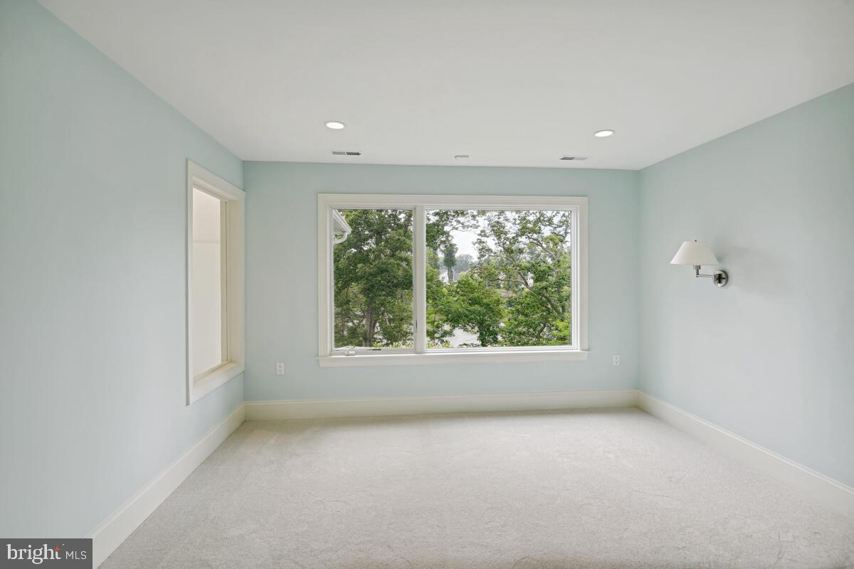 BYWATER ESTATES - Residential