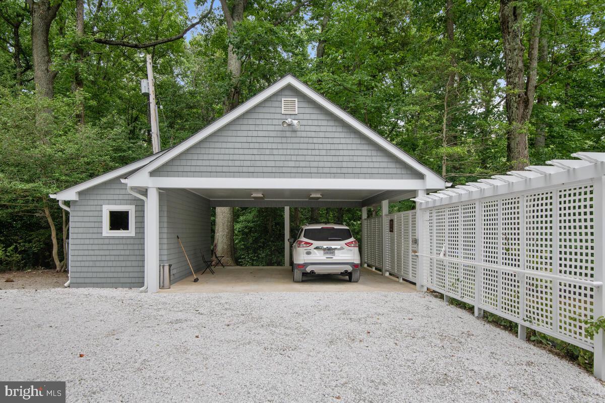 BYWATER ESTATES - Residential