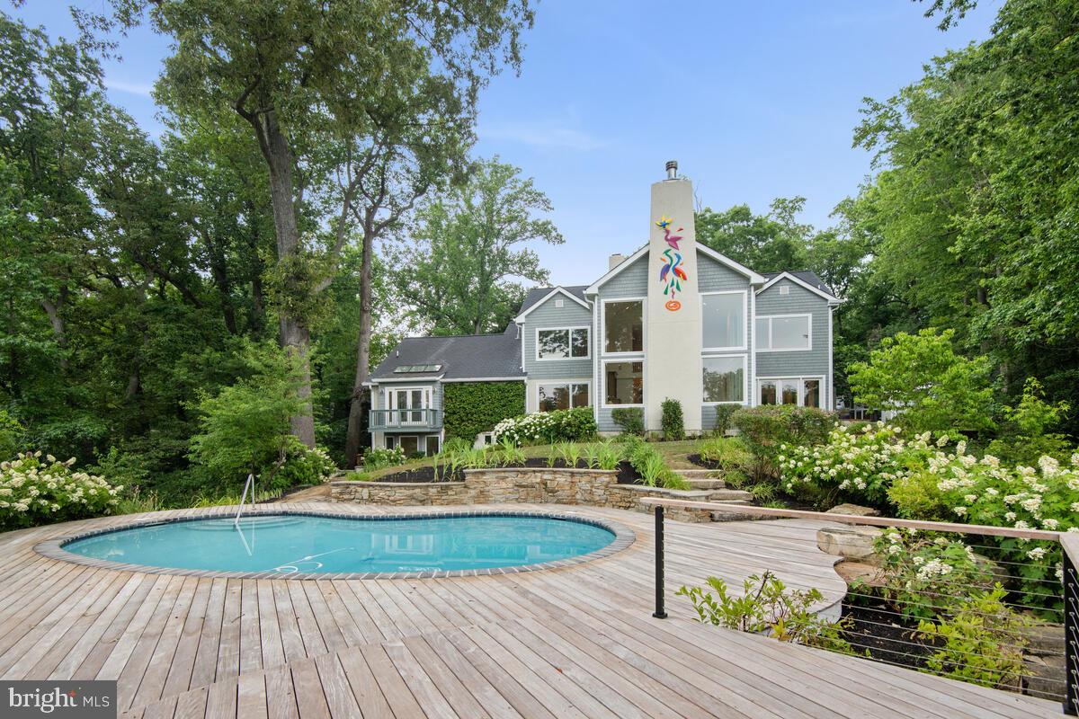 BYWATER ESTATES - Residential