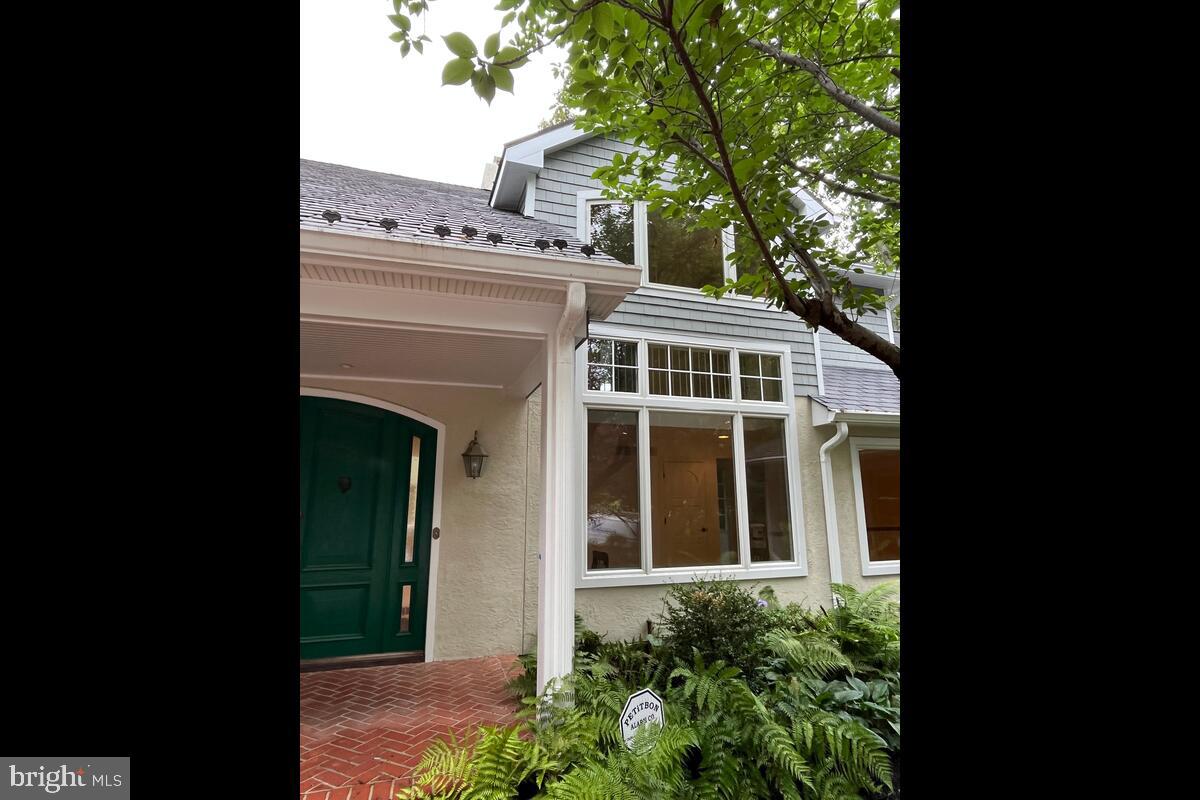 BYWATER ESTATES - Residential