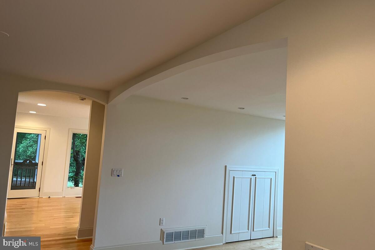 BYWATER ESTATES - Residential