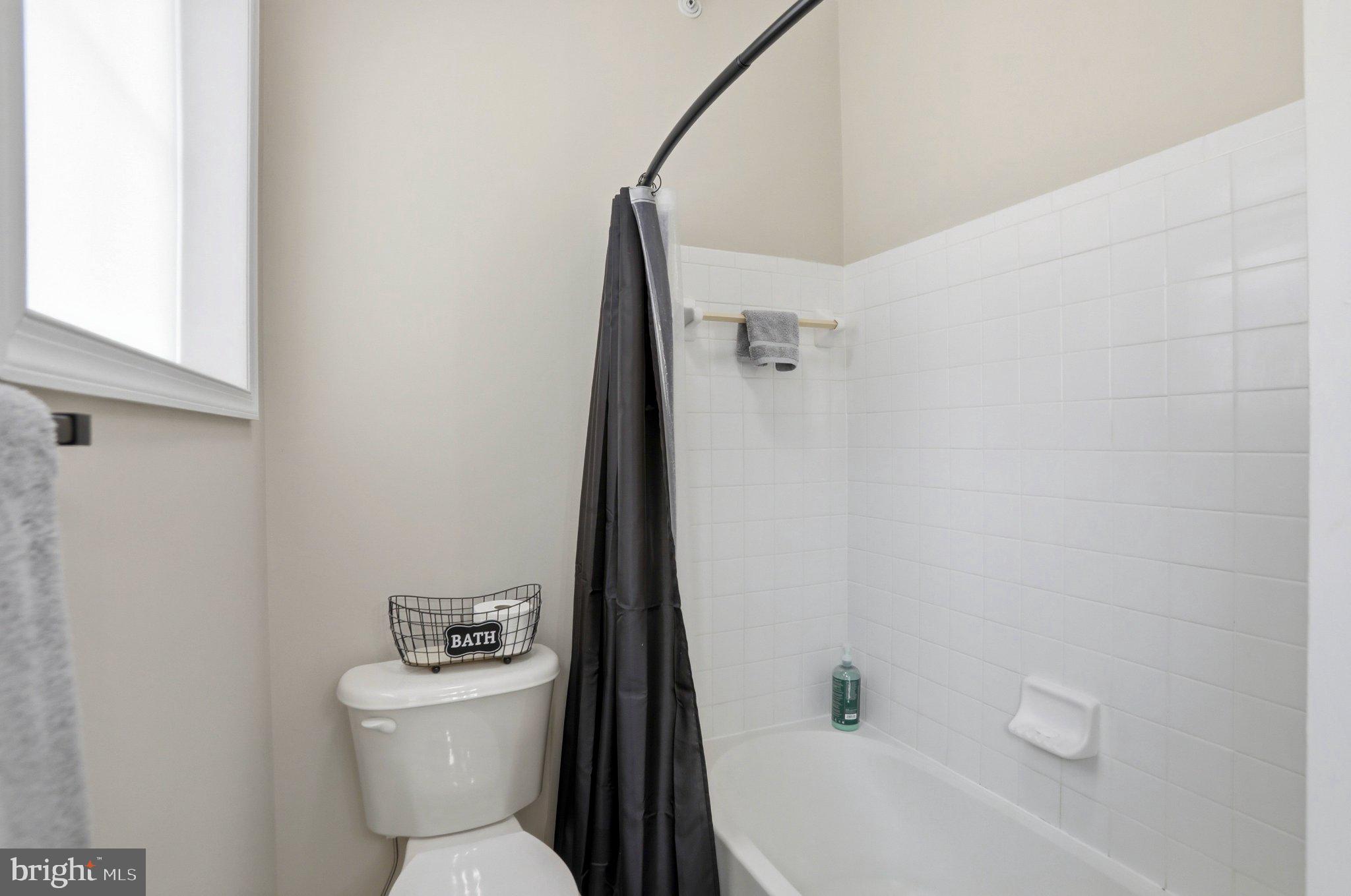 STONE SPRINGS CONDOMINIUMS - Residential