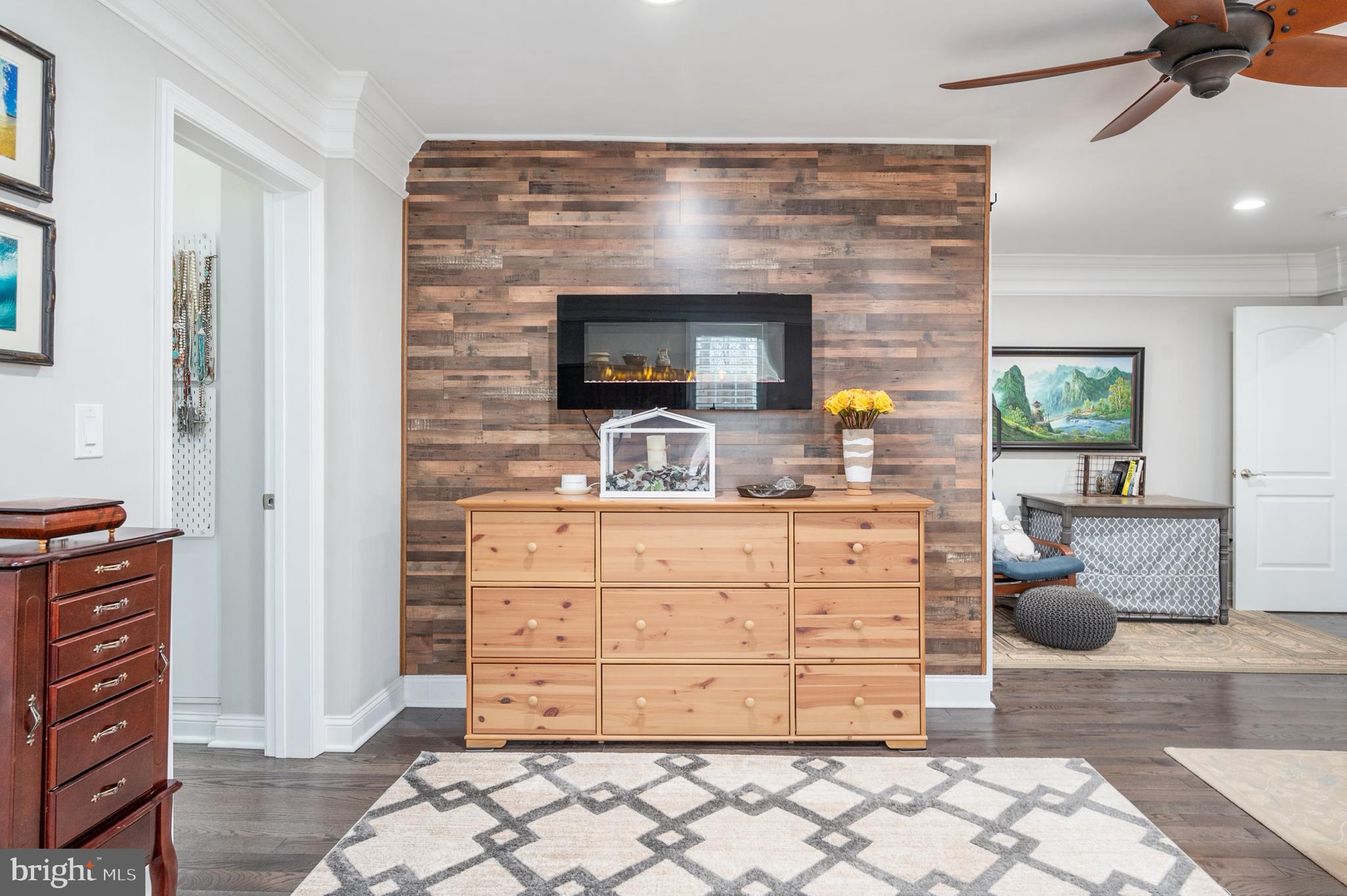 NINE OAKS - Residential