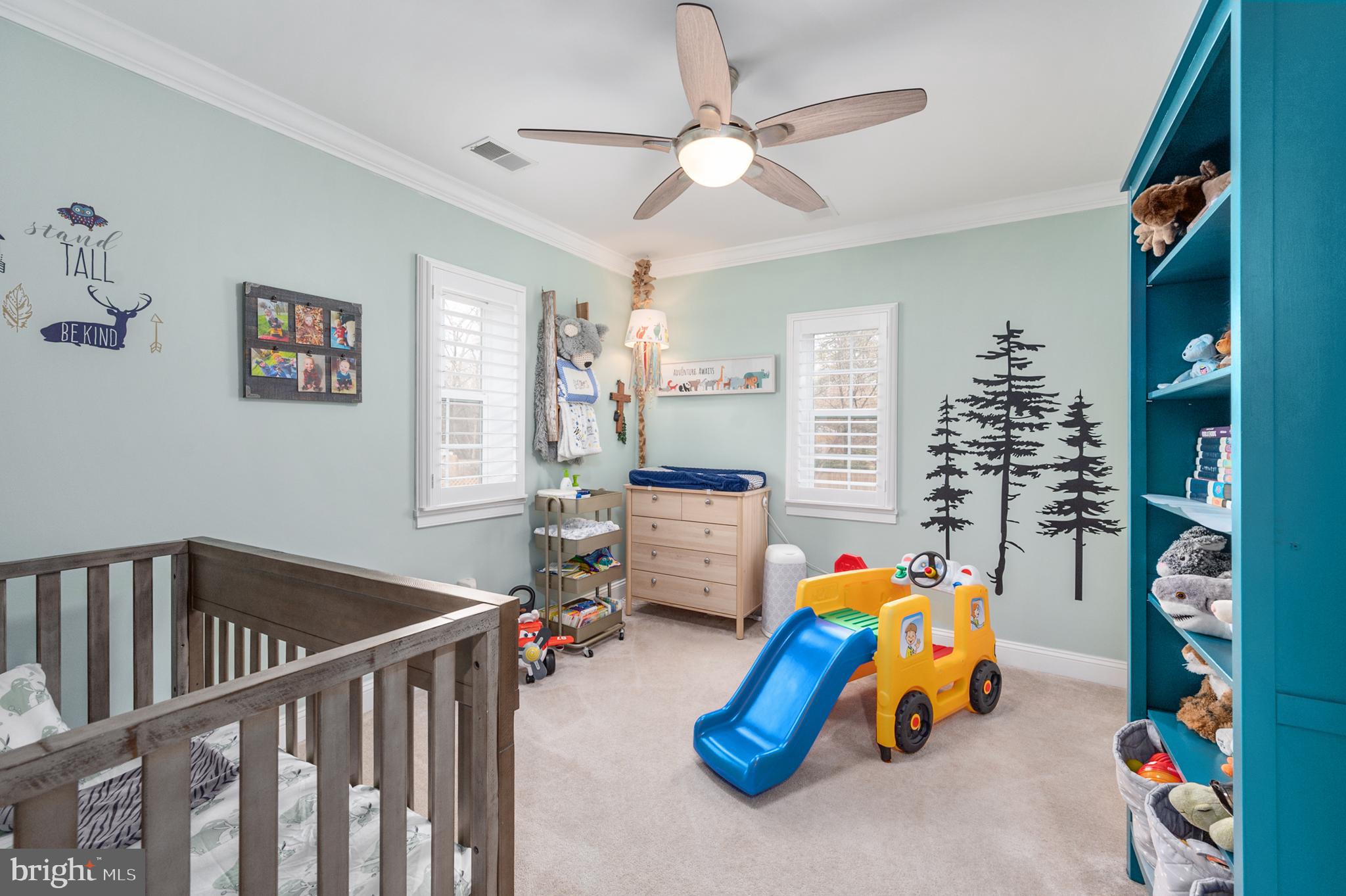 NINE OAKS - Residential