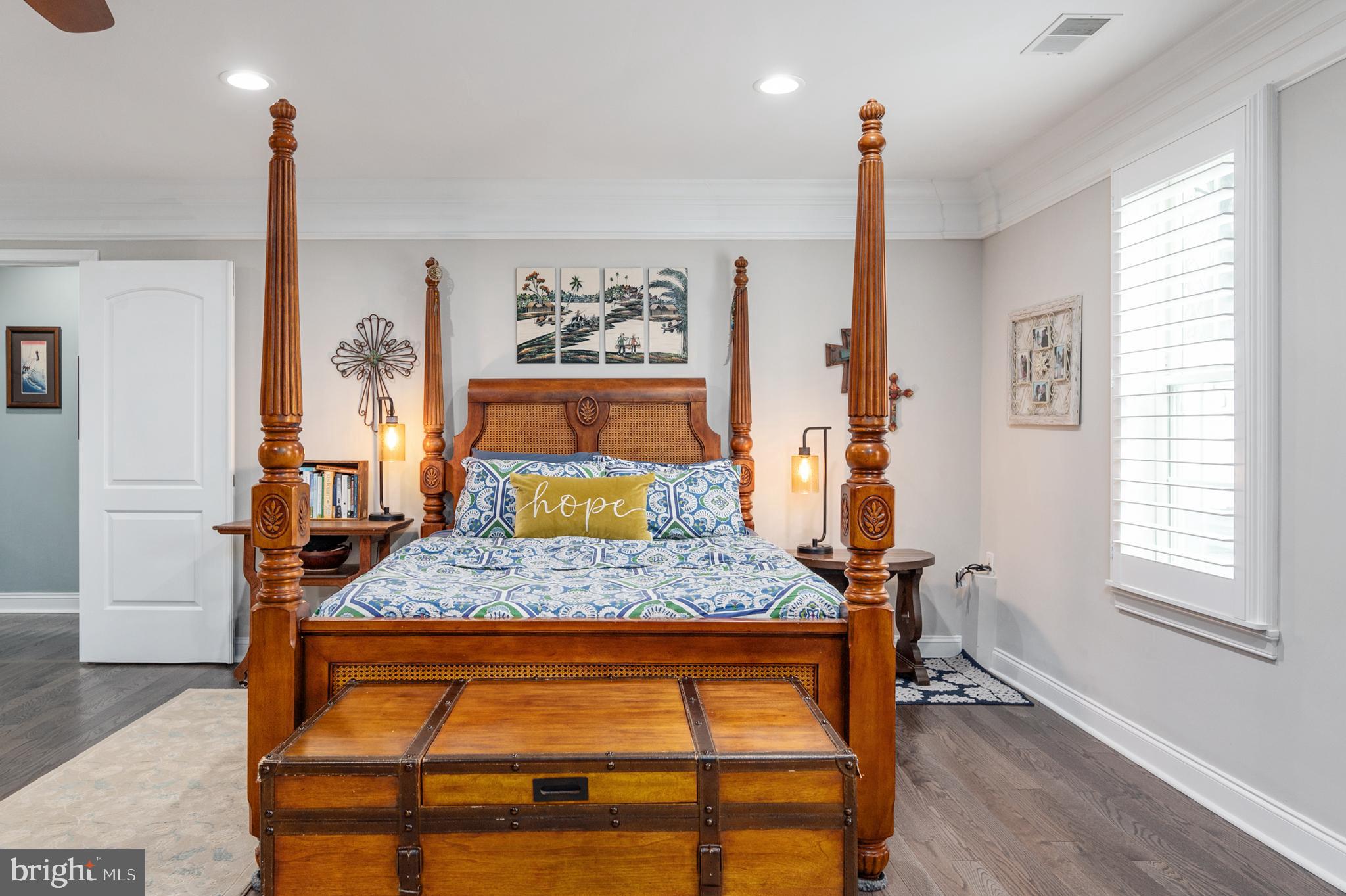 NINE OAKS - Residential