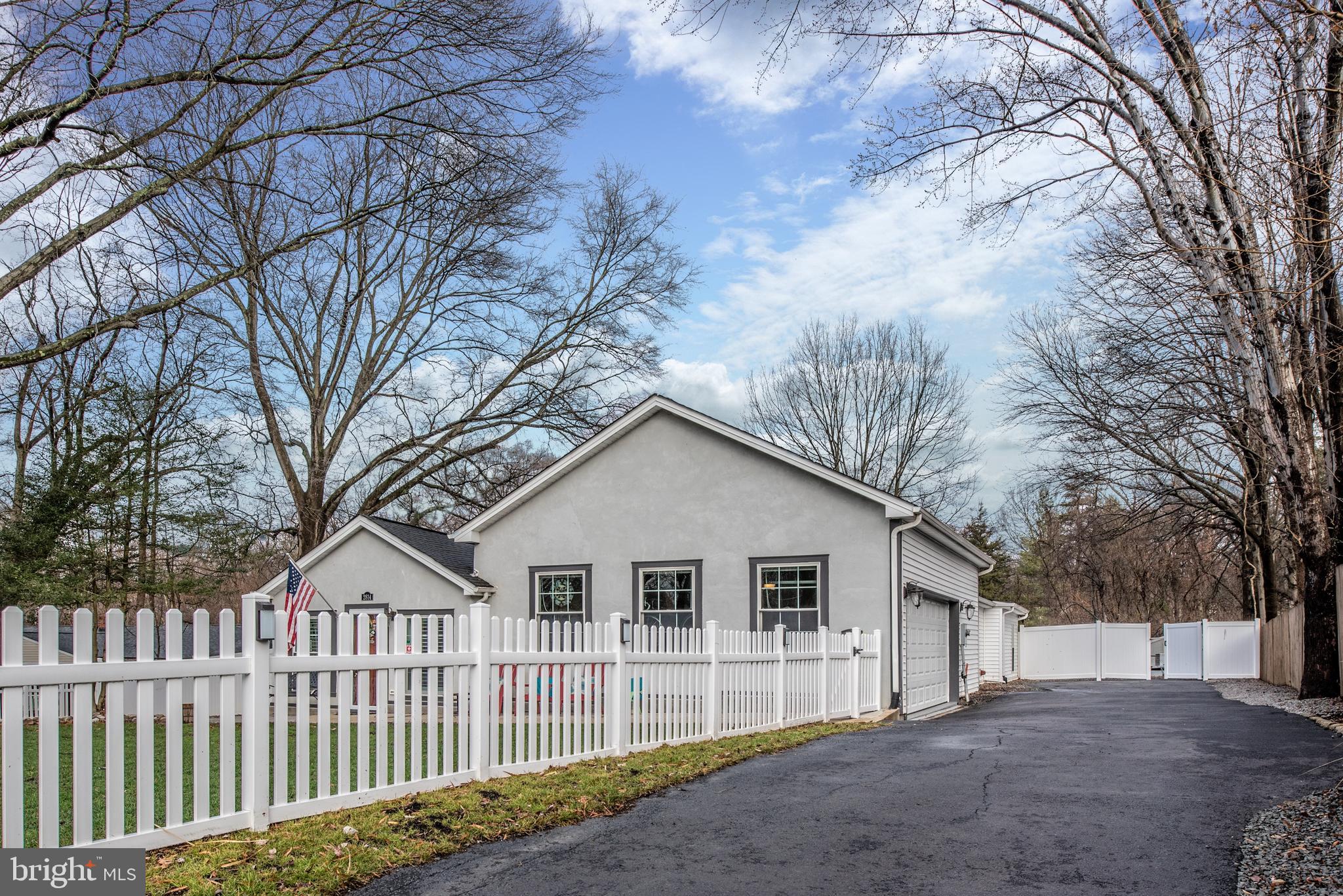 NINE OAKS - Residential