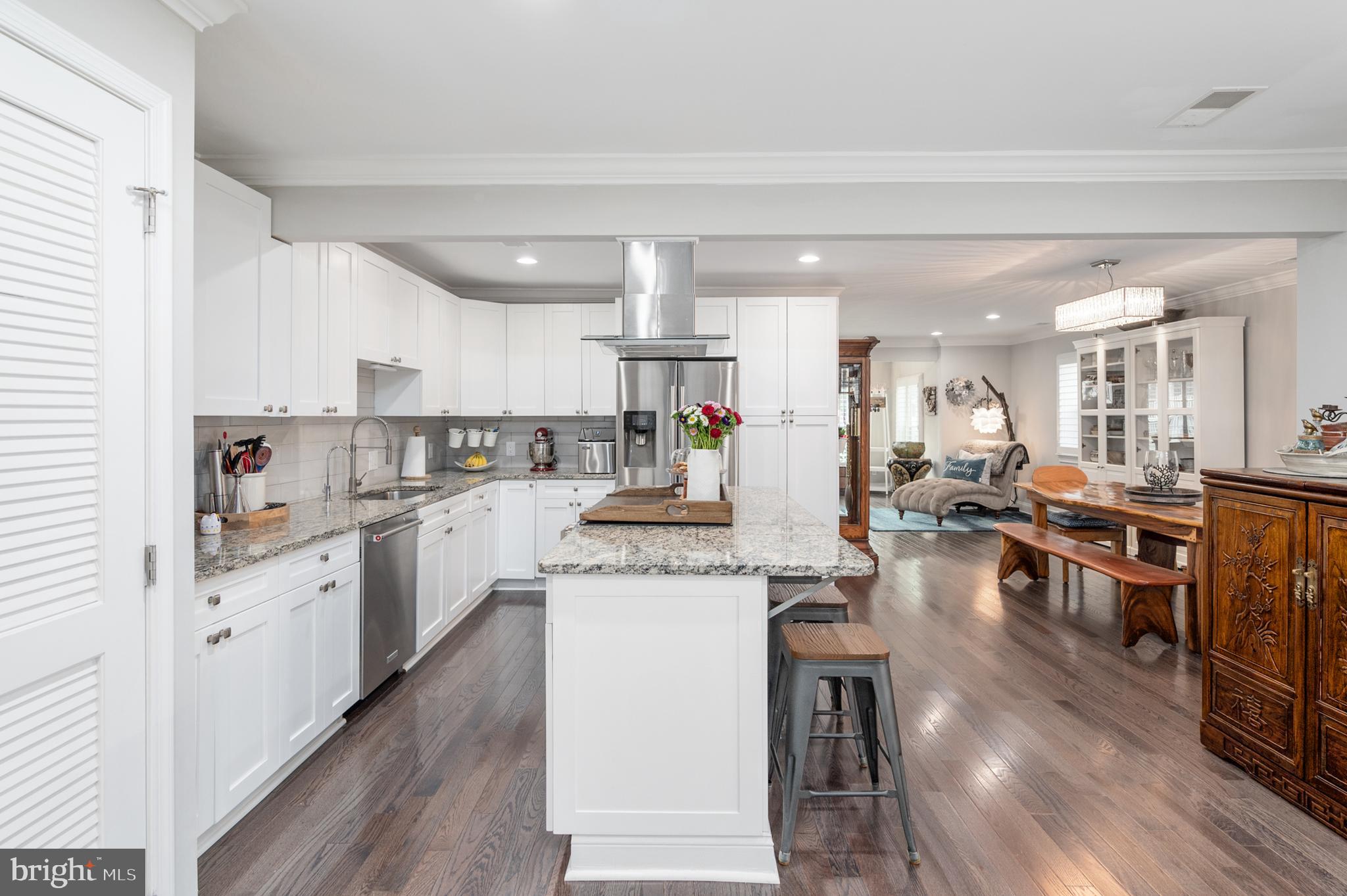 NINE OAKS - Residential