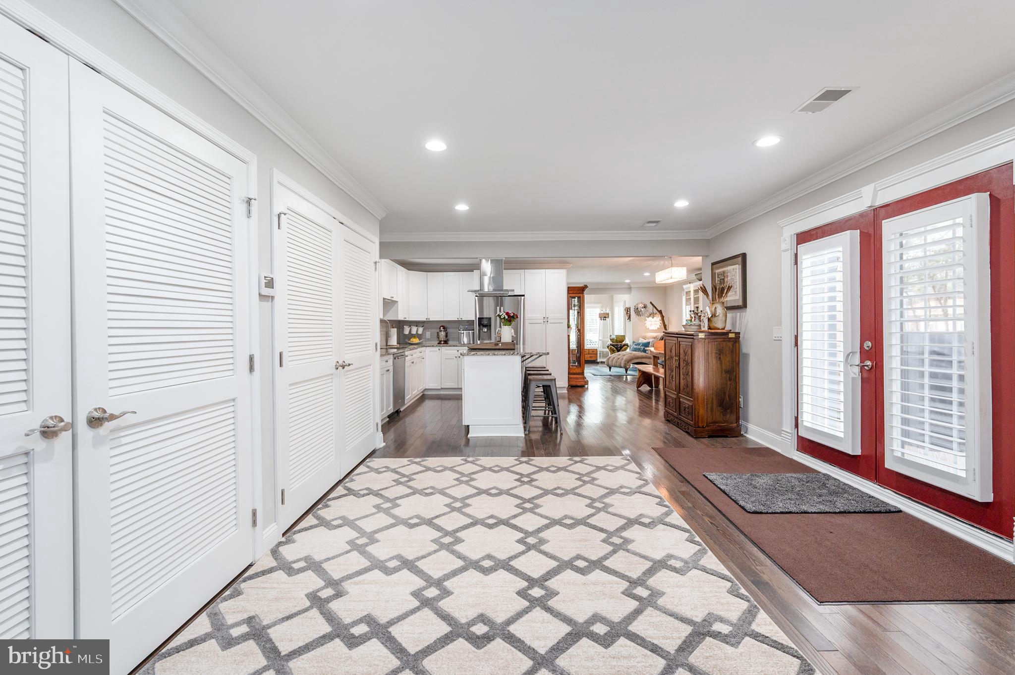 NINE OAKS - Residential