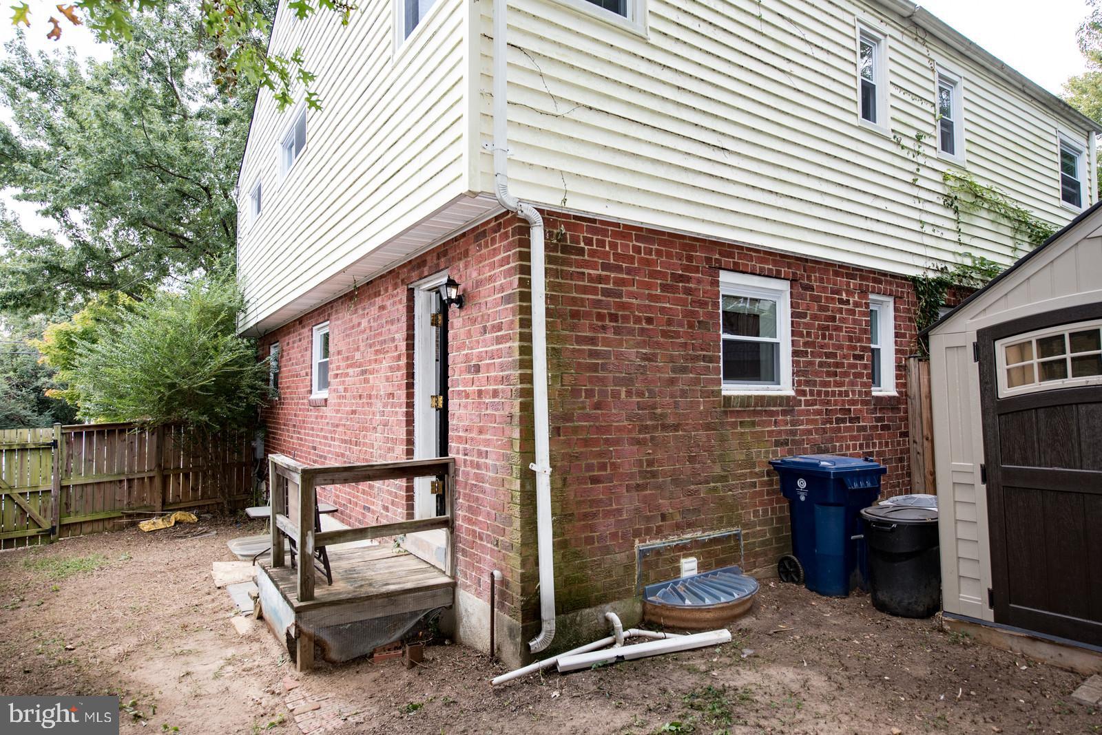 CAMERON - Residential Lease