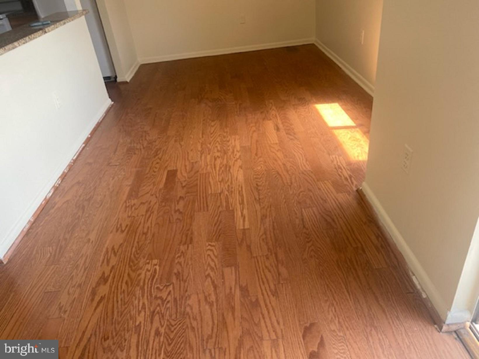 HUNTING RIDGE CONDOMINIUM - Residential Lease