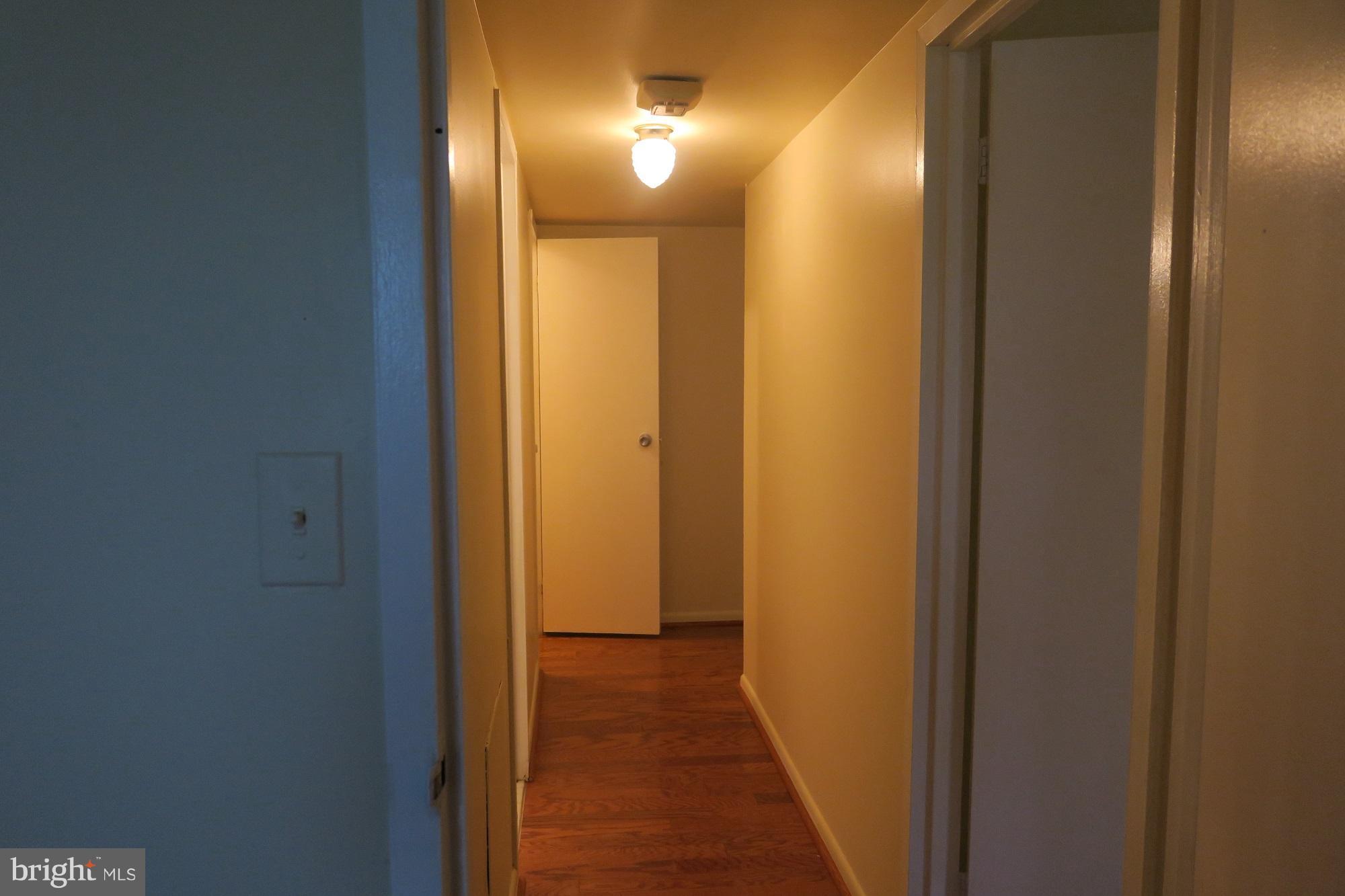 HUNTING RIDGE CONDOMINIUM - Residential Lease