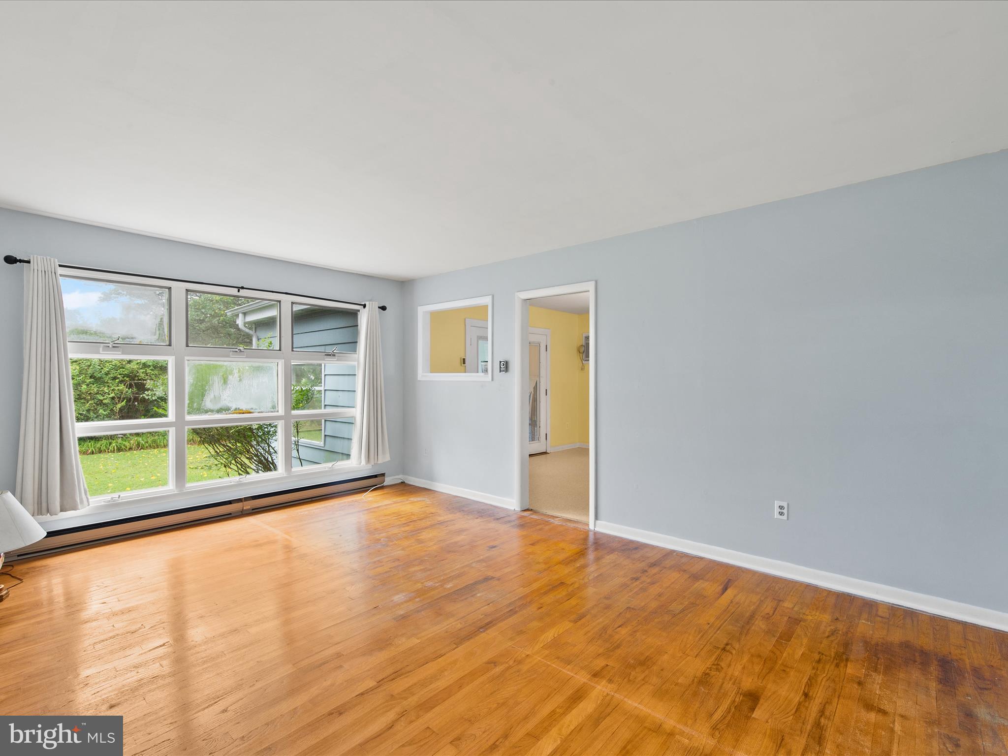 132 SUNSET BOULEVARD
