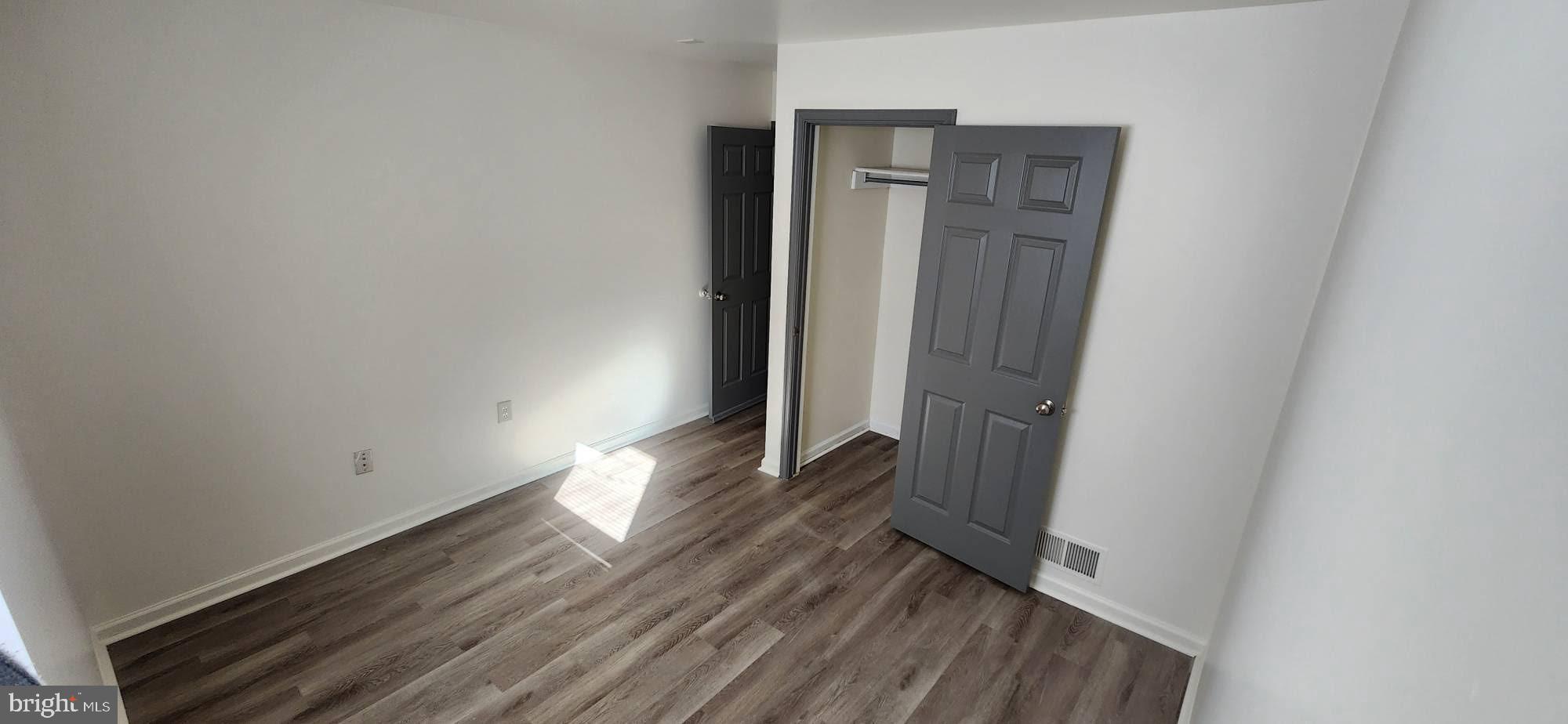 PHILADELPHIA (WEST) - Residential Lease