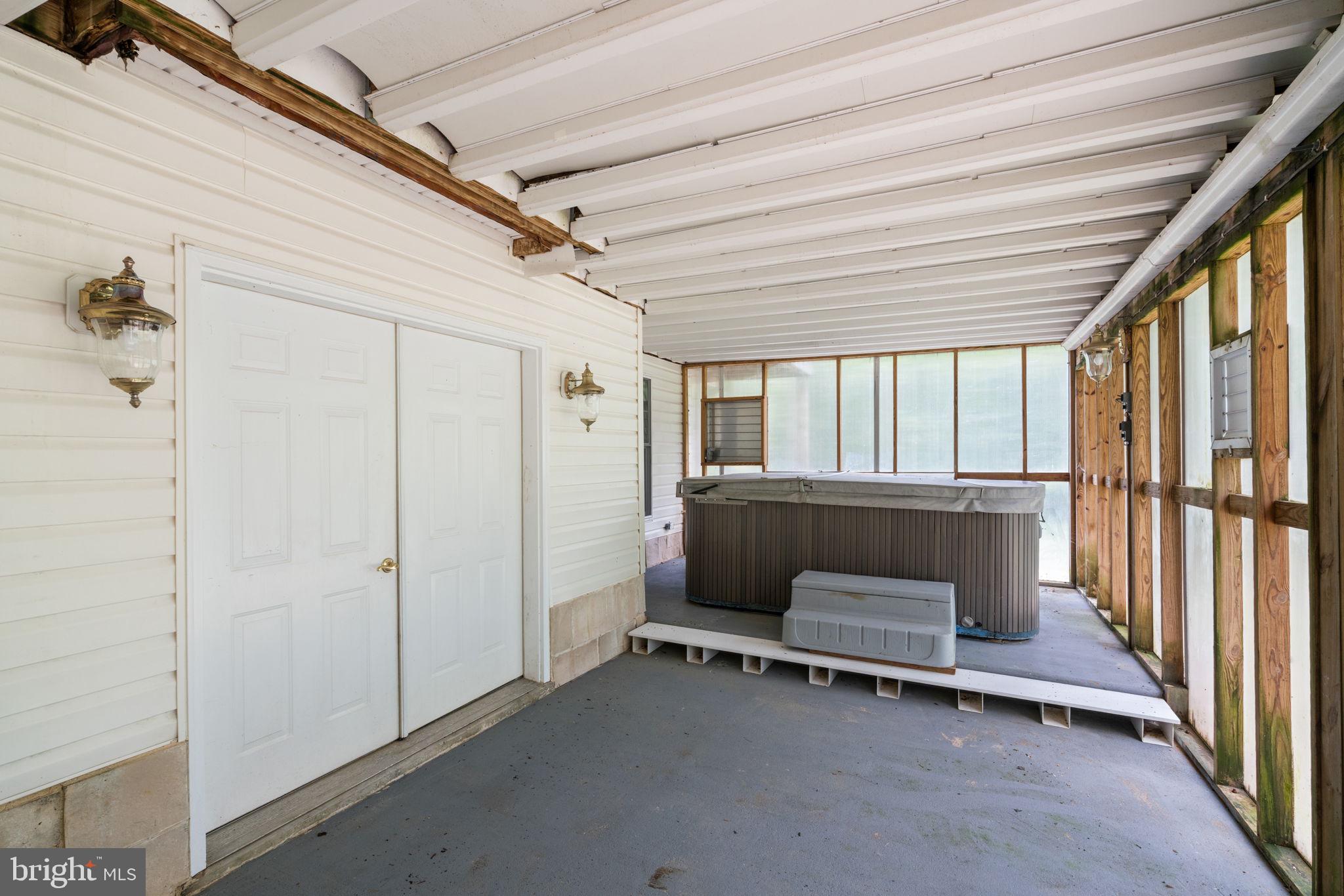 THE PALISADES - Residential