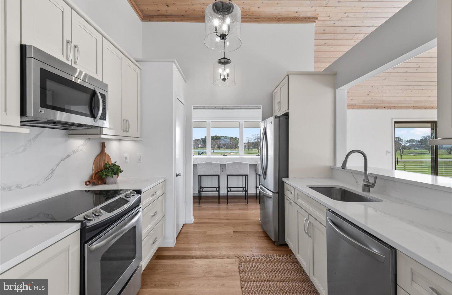 REHOBOTH BEACH YACHT AND CC - Residential