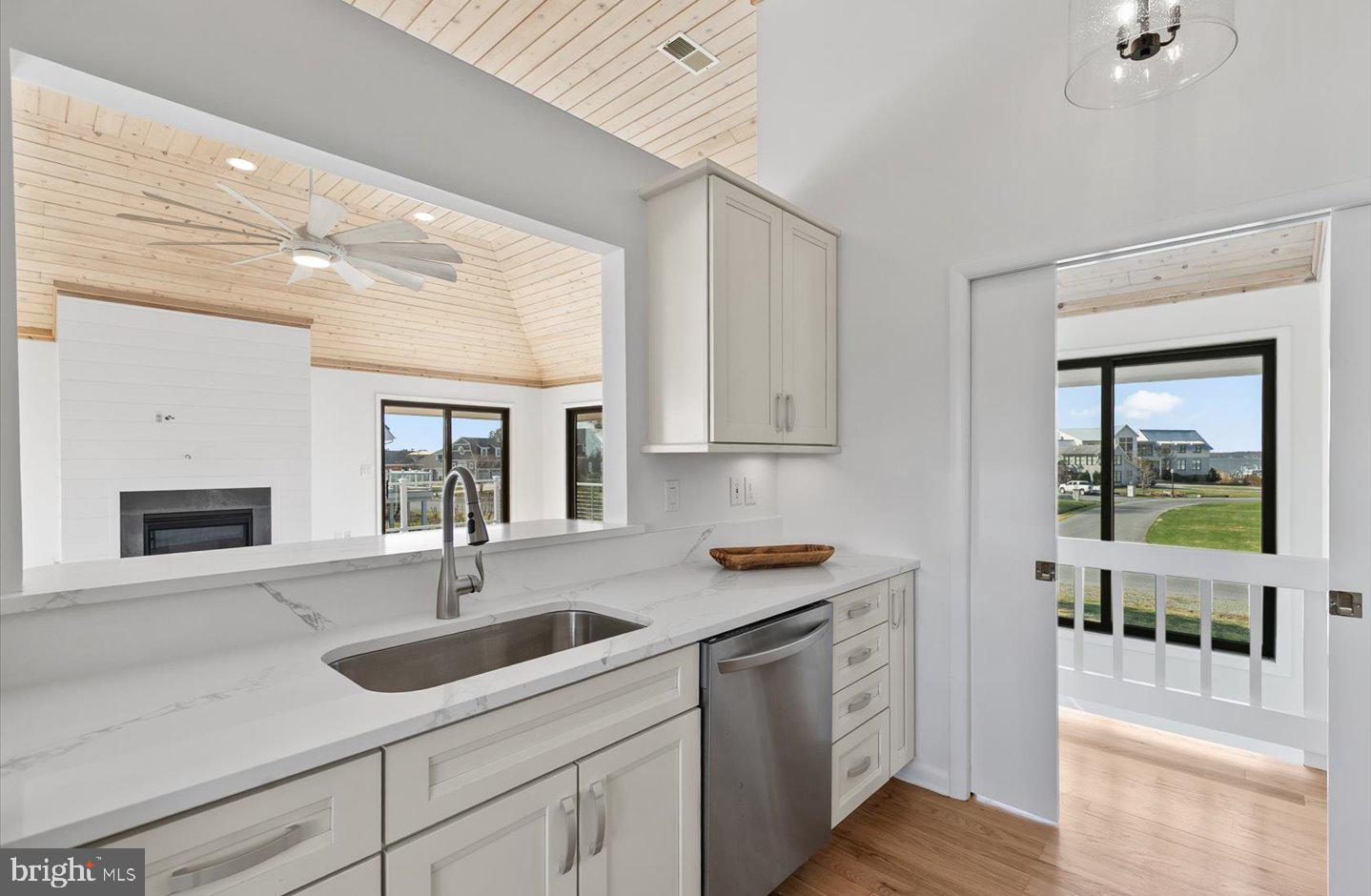 REHOBOTH BEACH YACHT AND CC - Residential