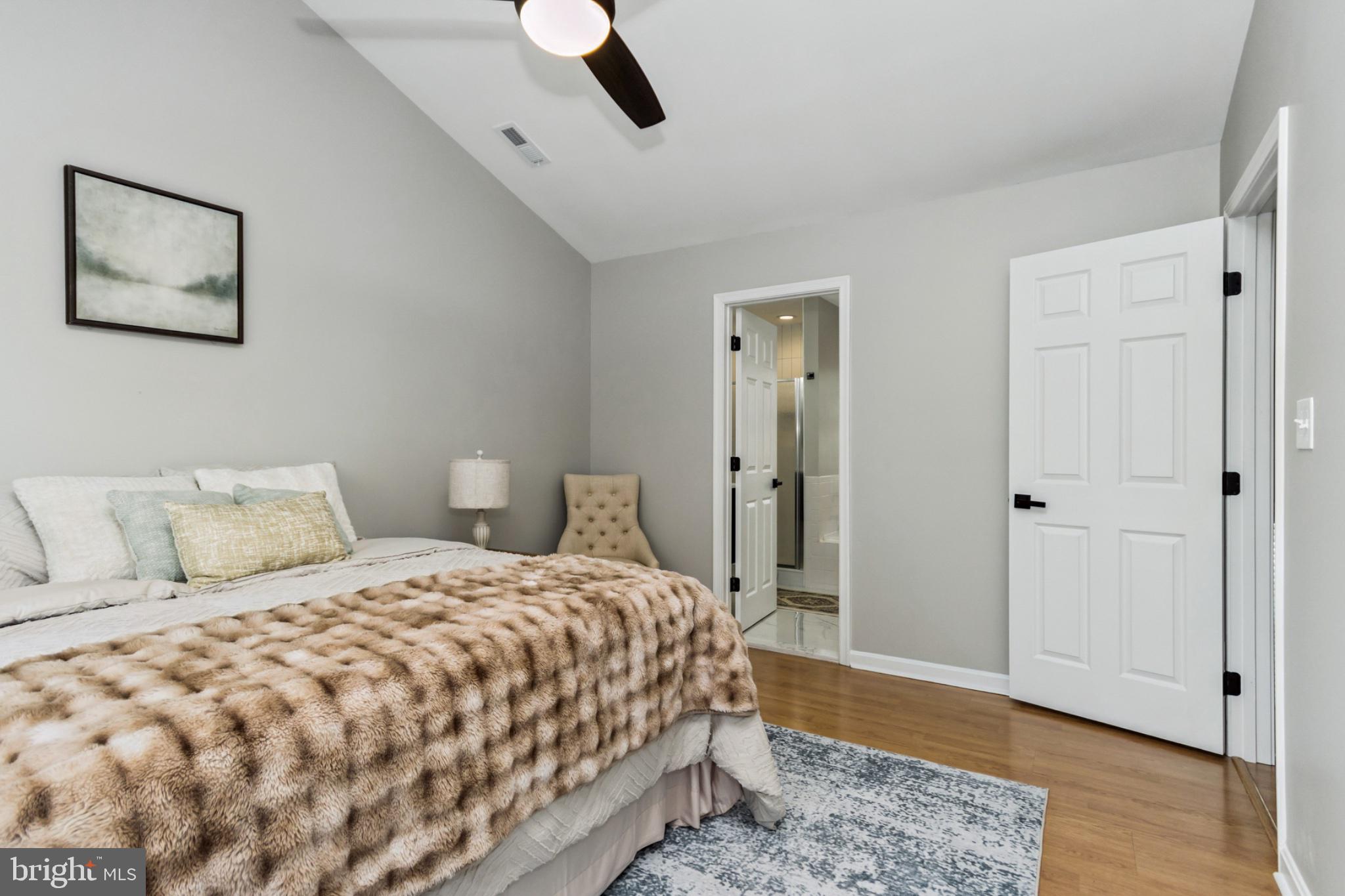 SMOKETREE - Residential