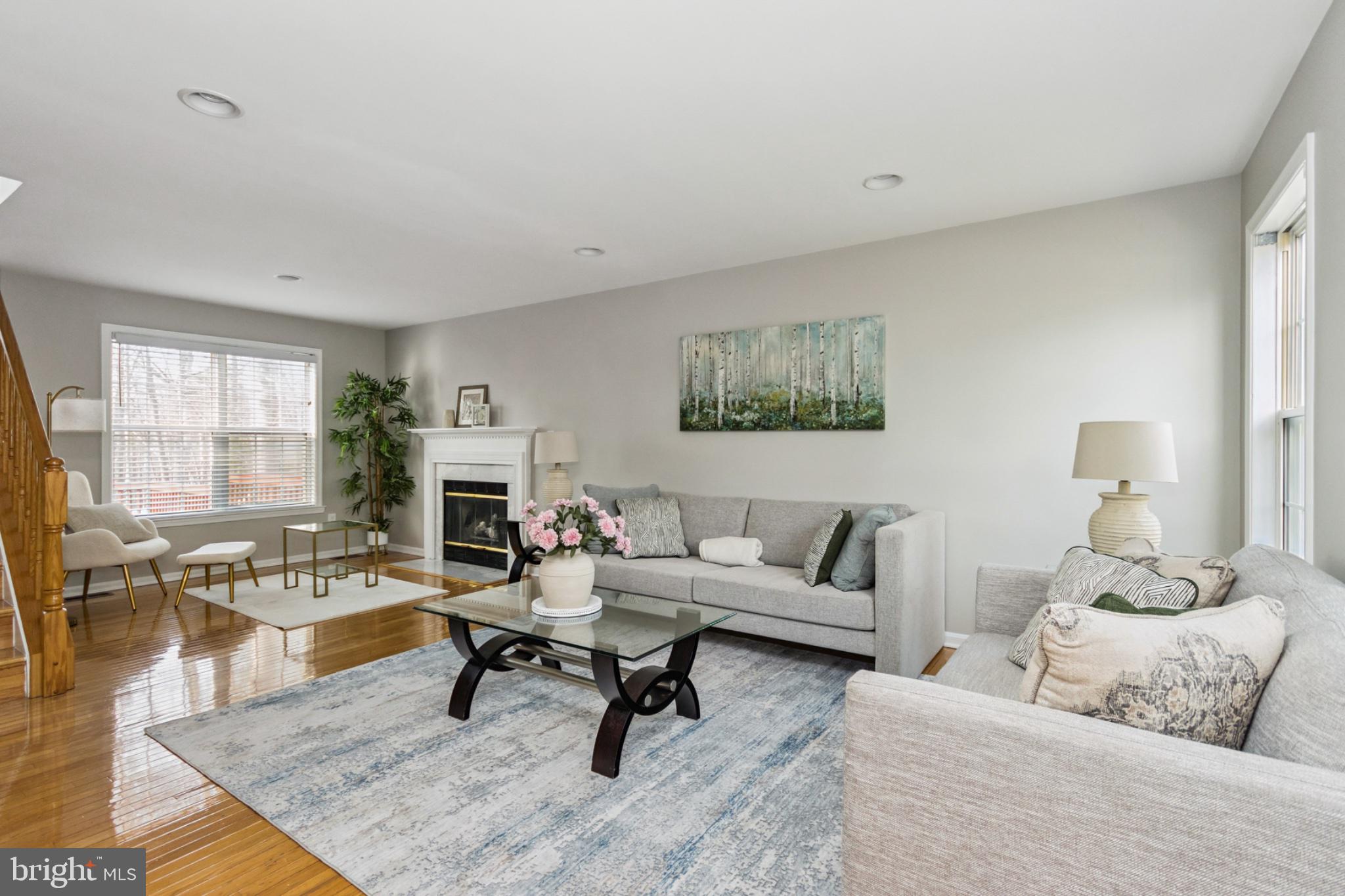 SMOKETREE - Residential