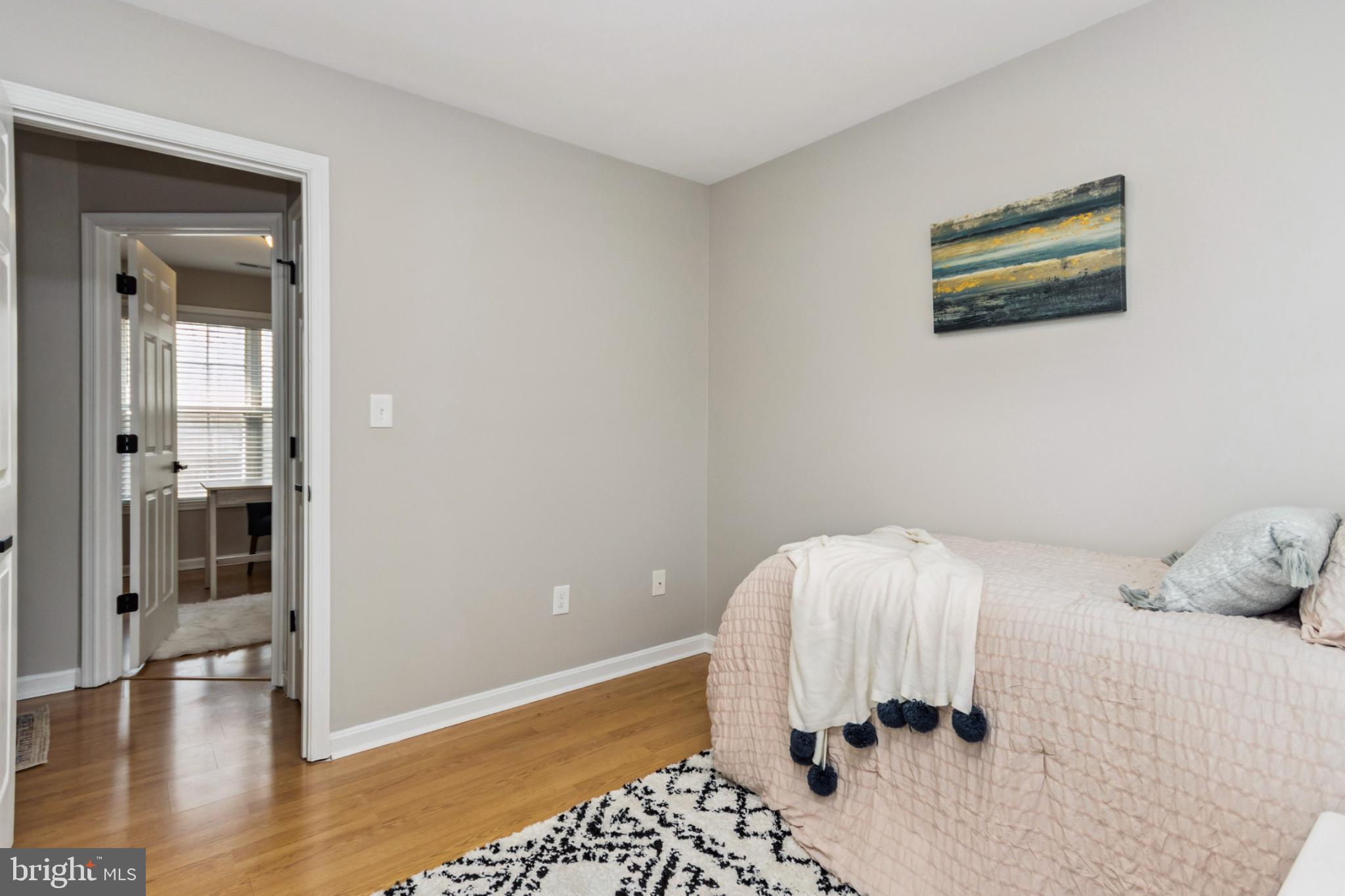 SMOKETREE - Residential