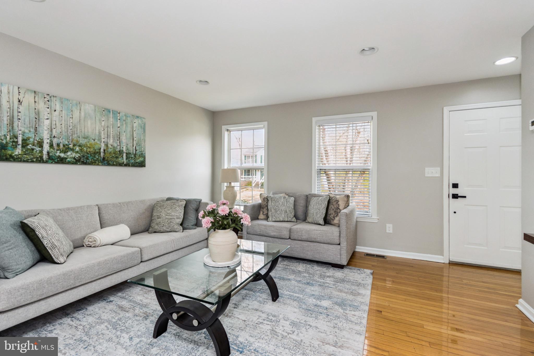 SMOKETREE - Residential